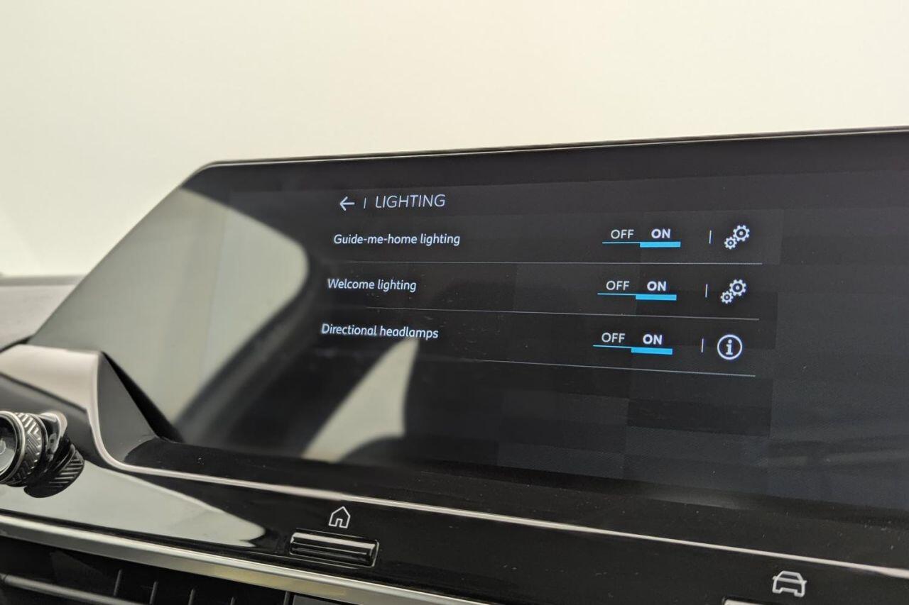 Citroen C4 view 23