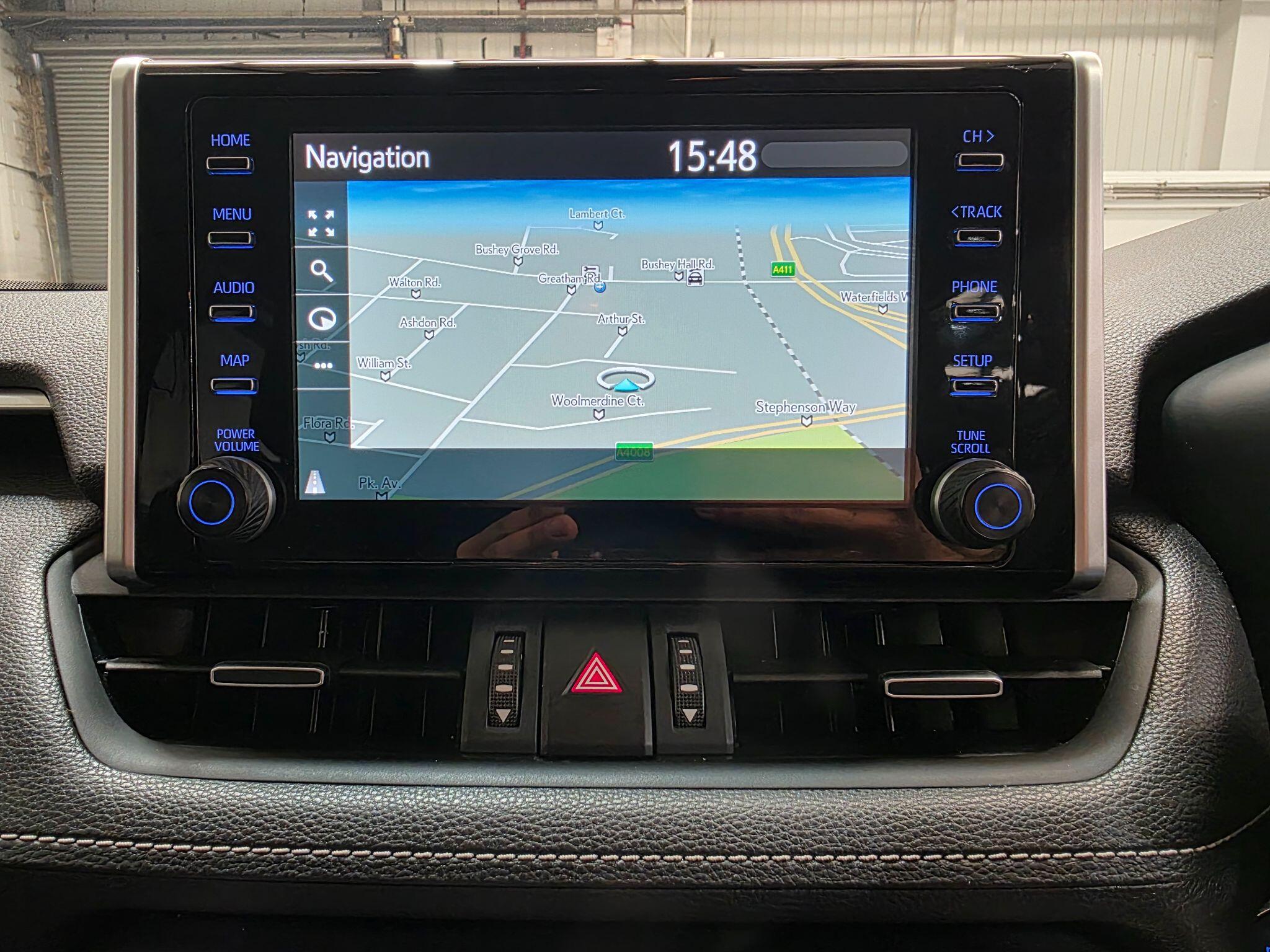 Toyota Rav4 view 6