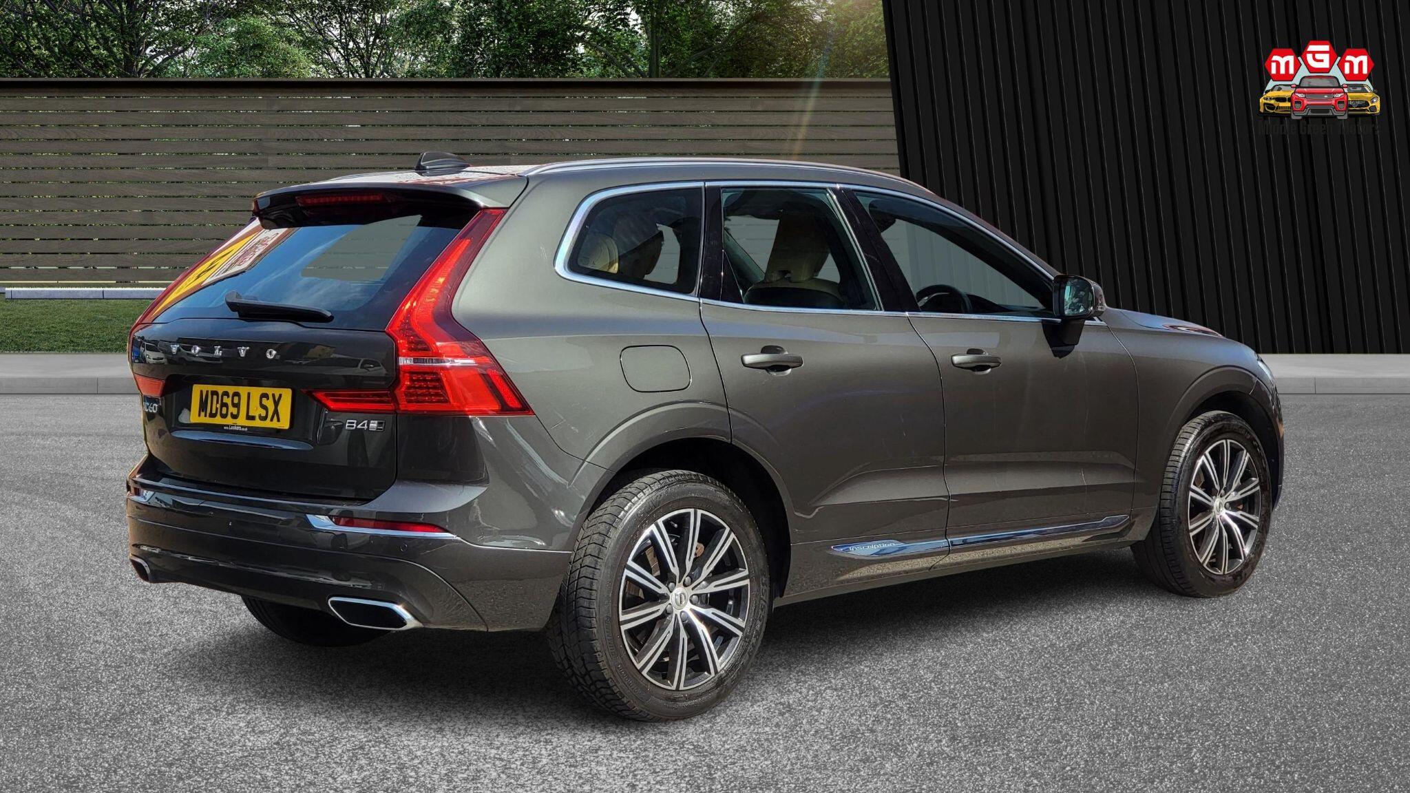 Volvo XC60 view 9