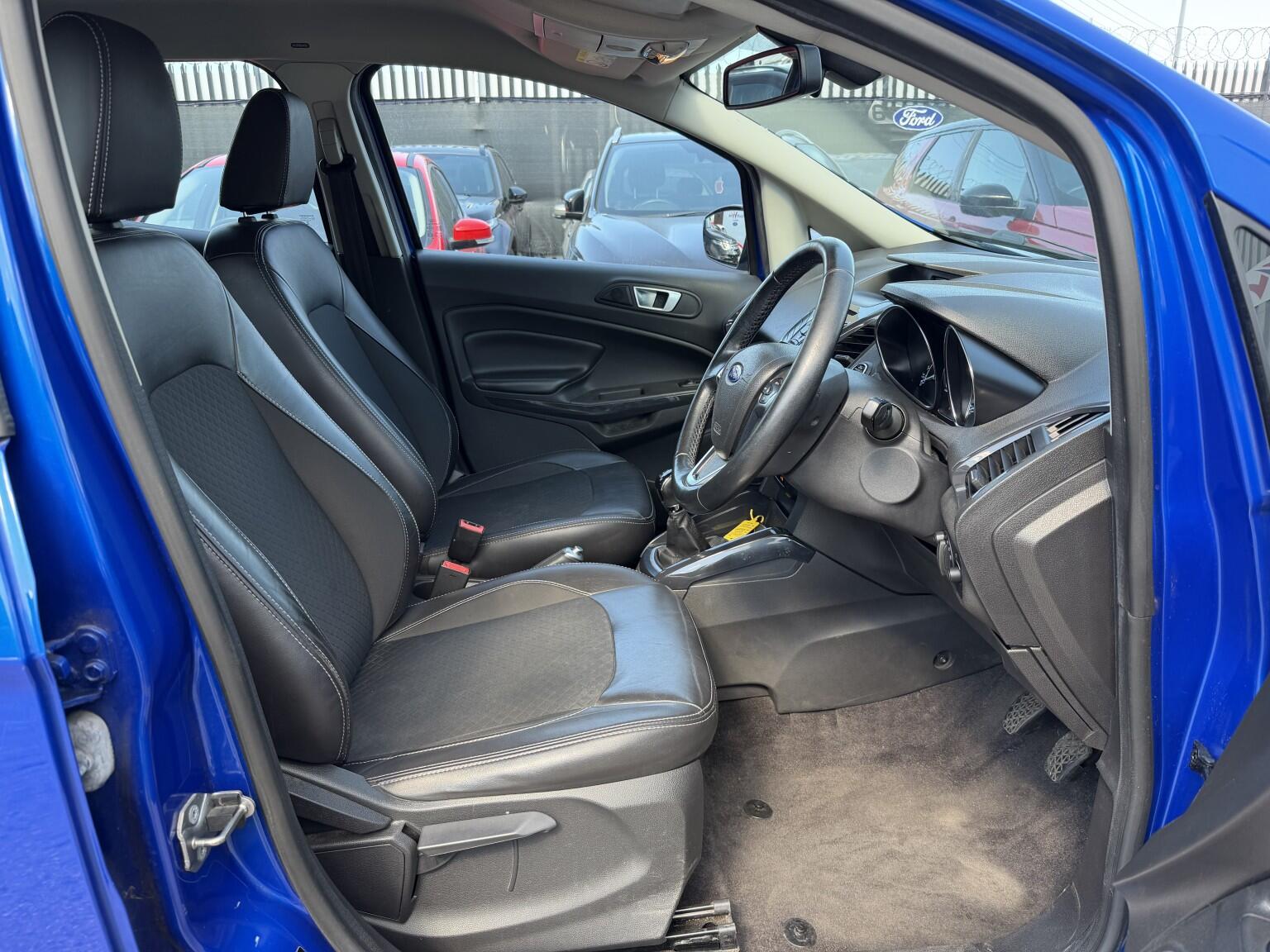 Ford Ecosport view 21