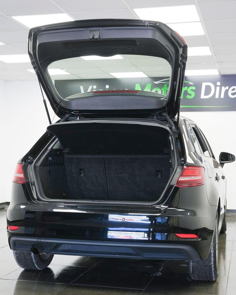 Audi A3 view 8
