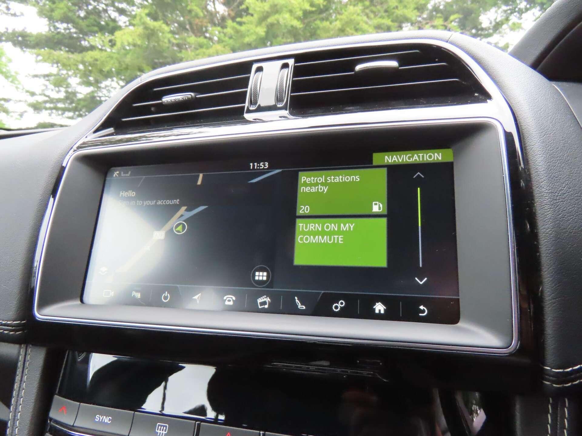 Jaguar F-Pace view 11