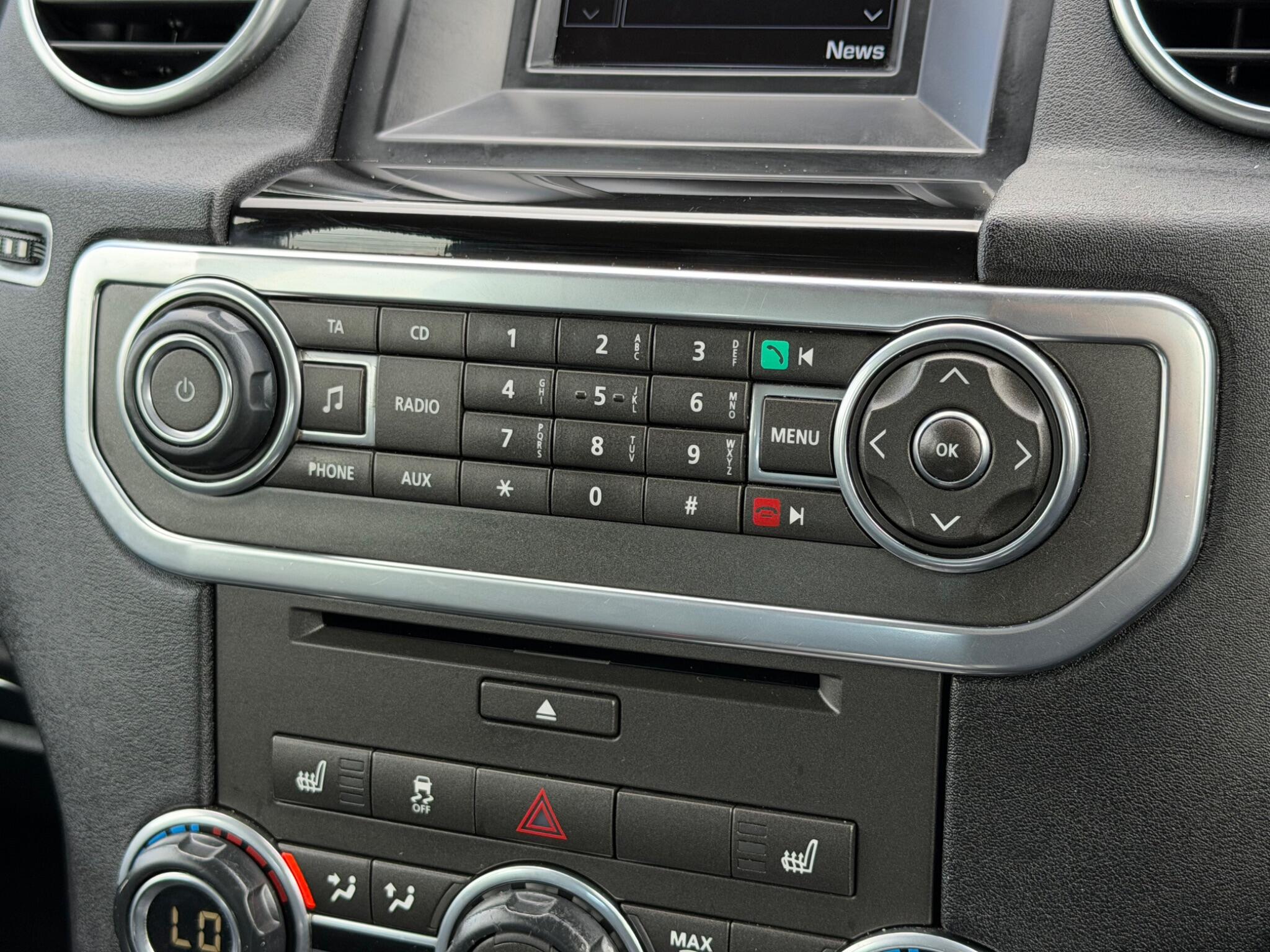 Land Rover Discovery view 32