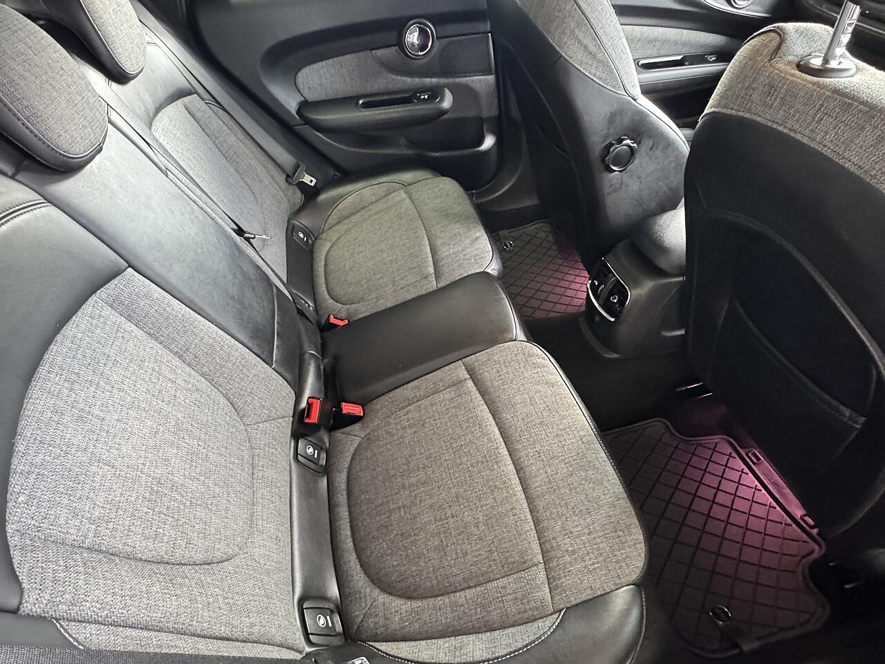 Mini Clubman view 12