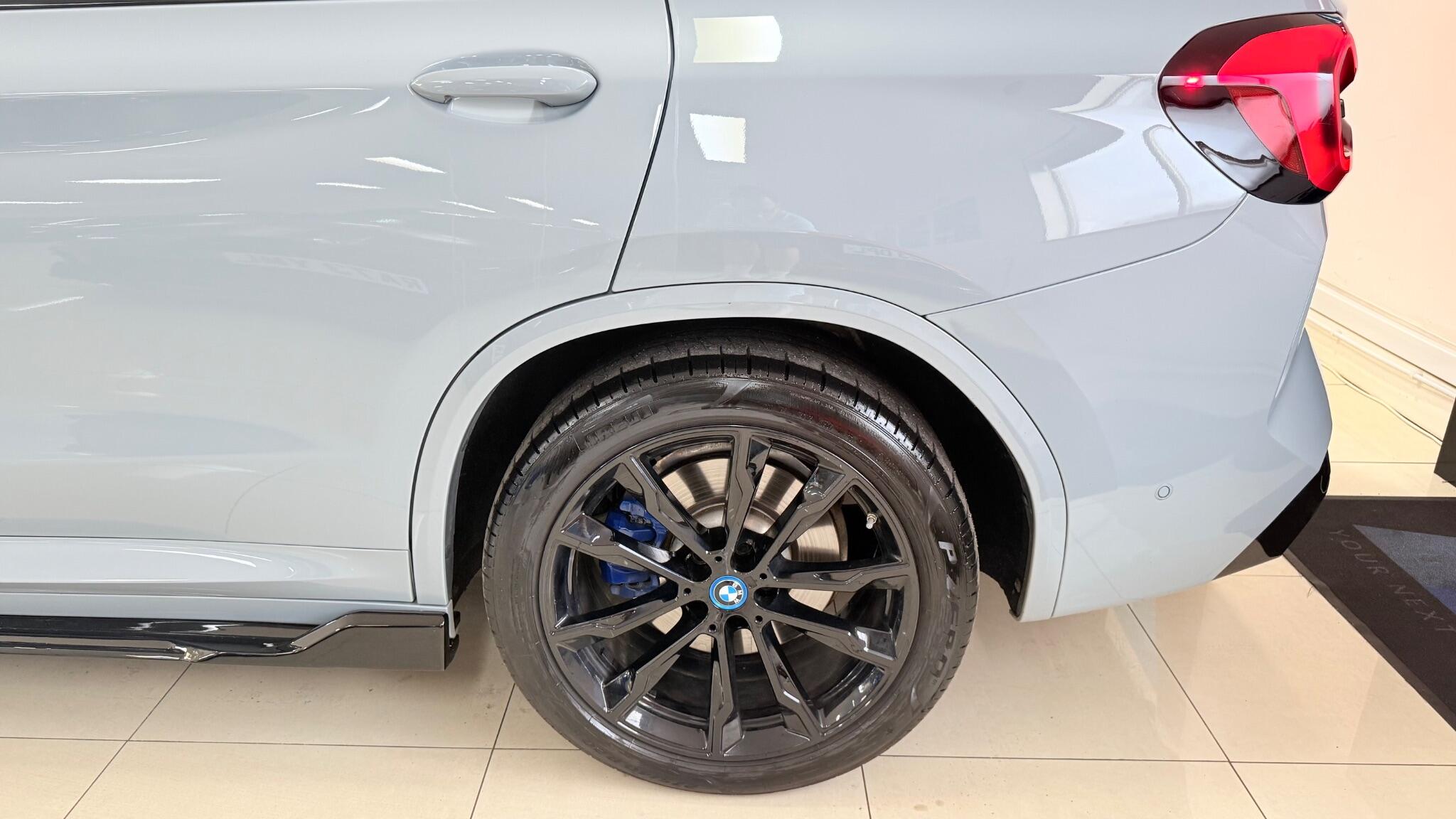 BMW X3 view 37