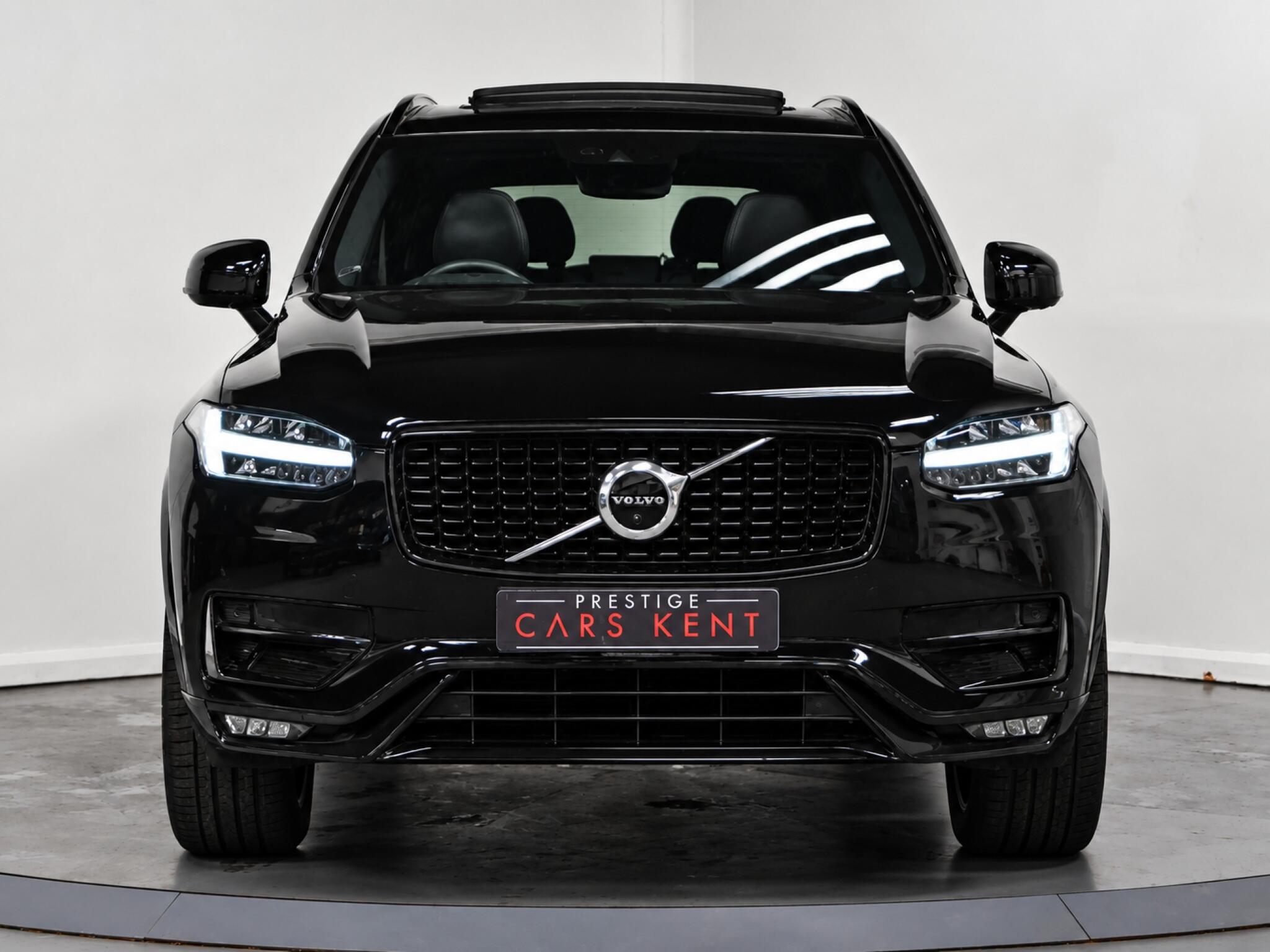 Volvo XC90 view 24