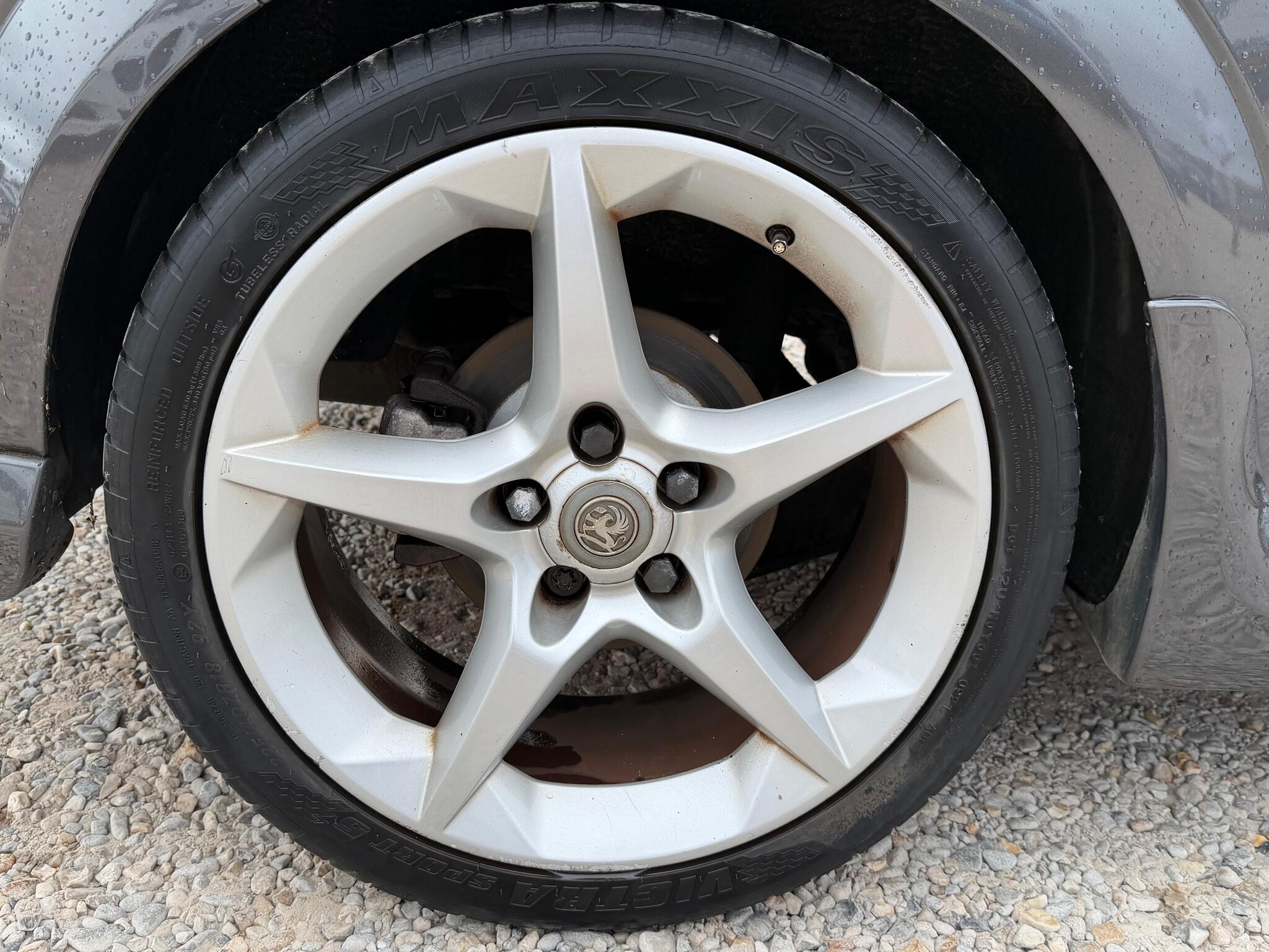 Vauxhall Astra view 2