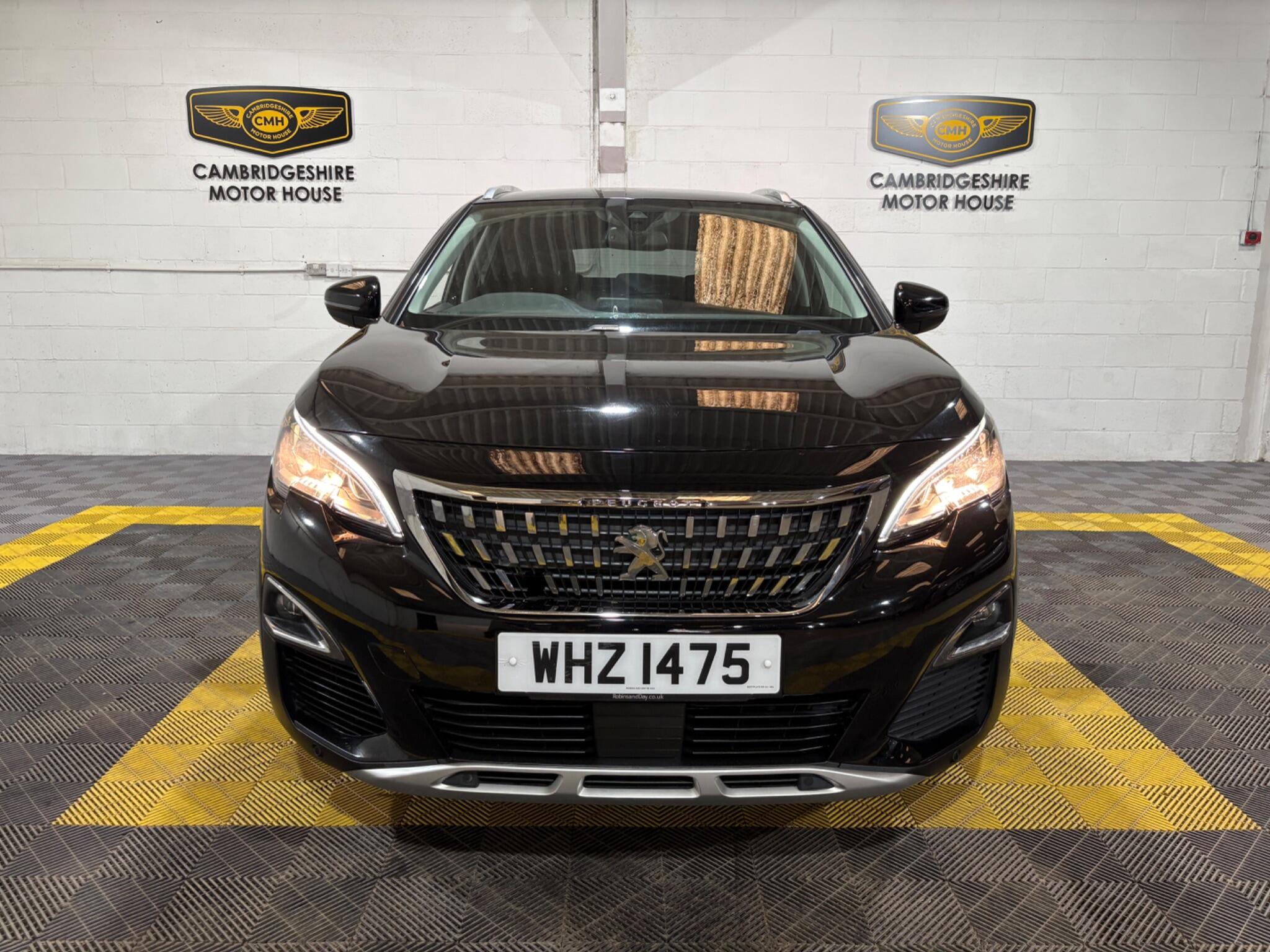 Peugeot 3008 view 5