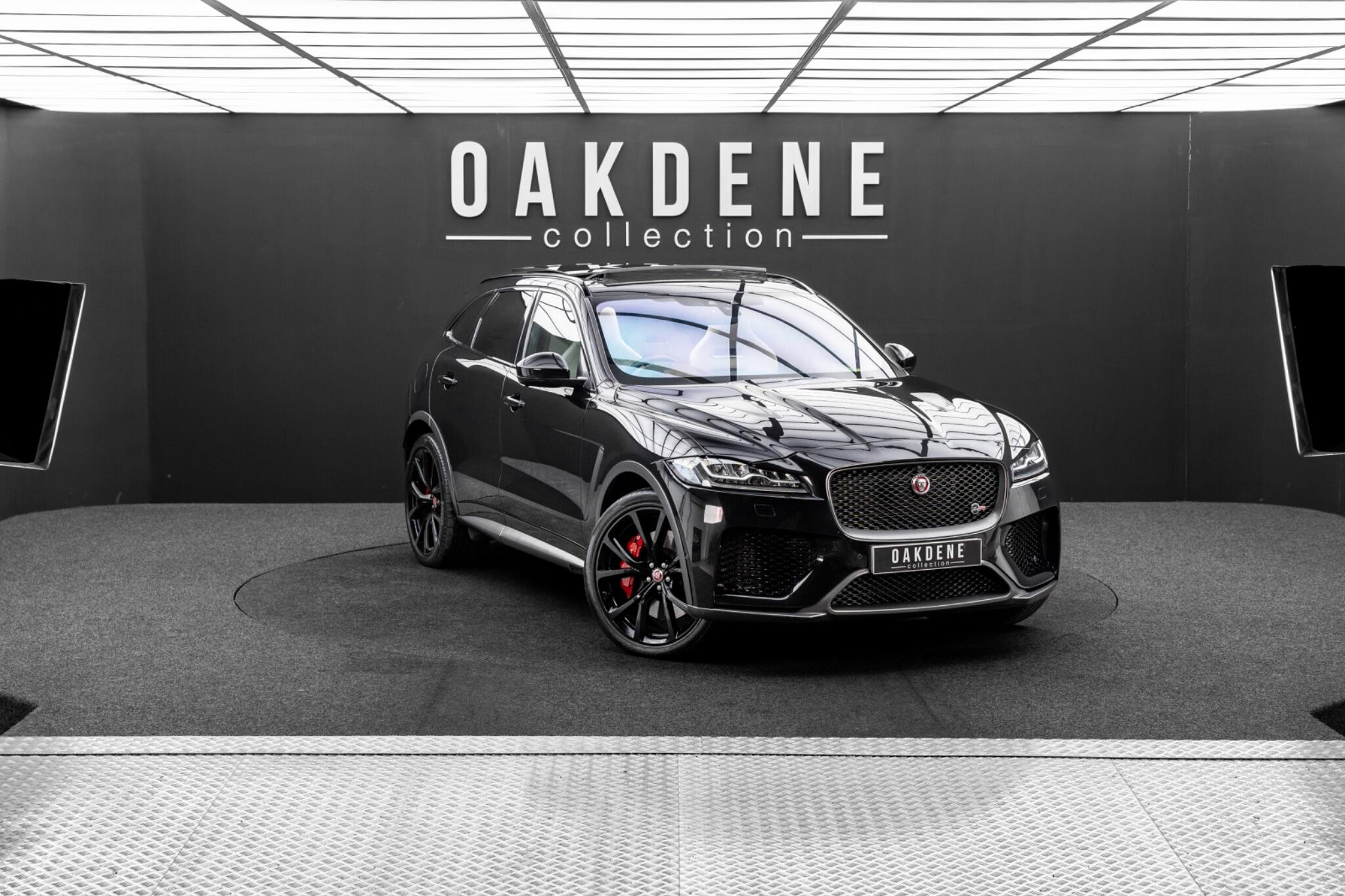 Jaguar F-Pace view 8