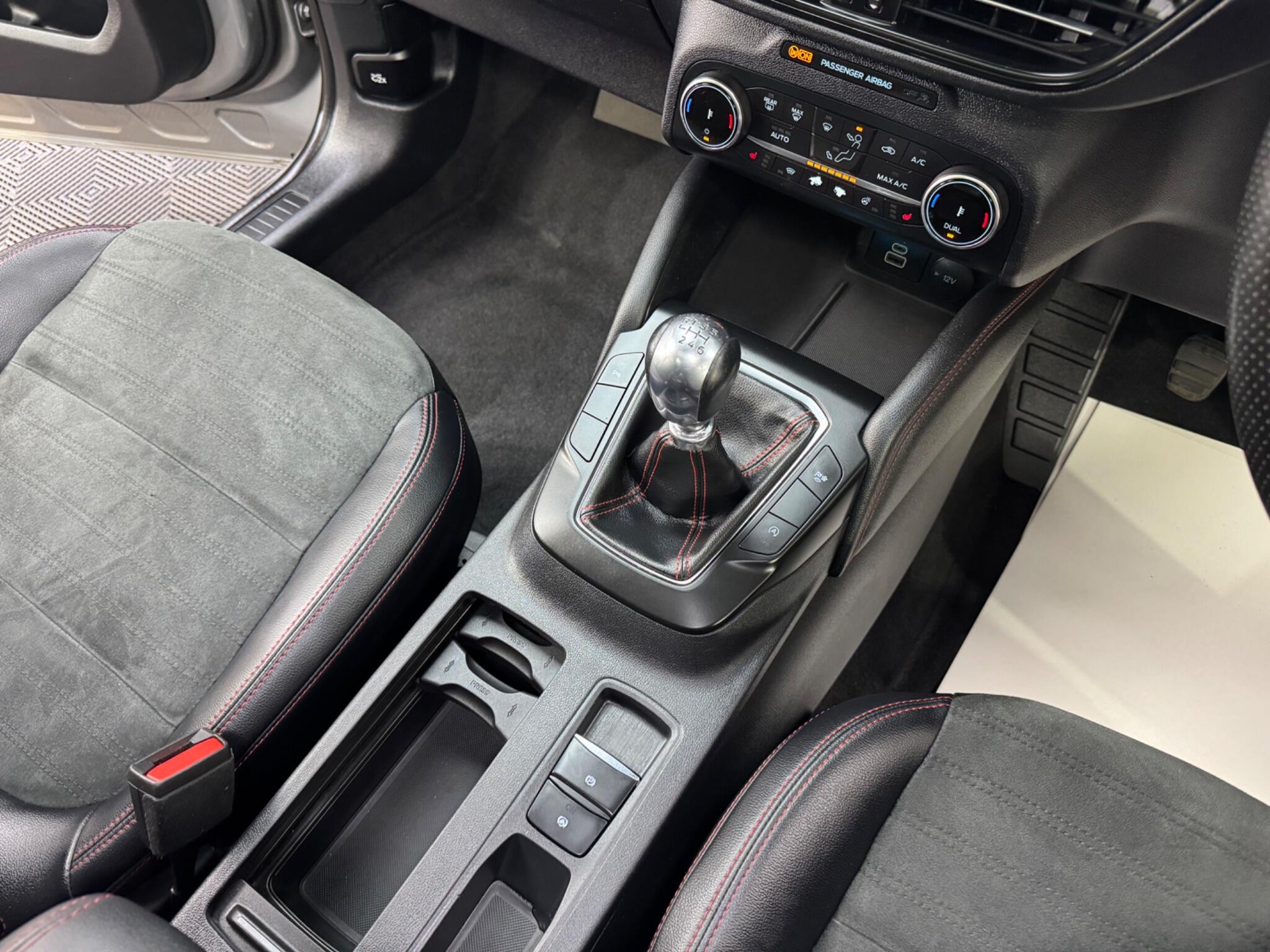 Ford Kuga view 24