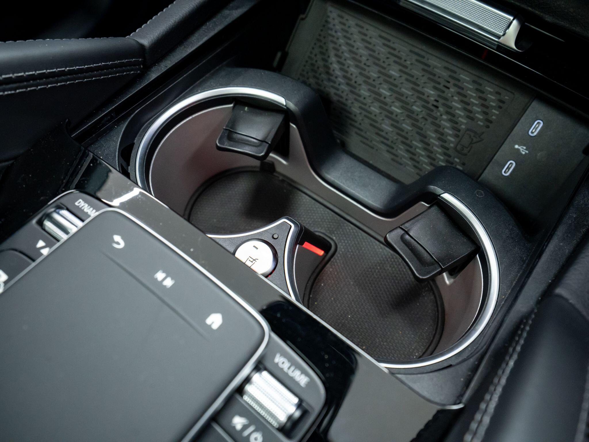 Mercedes-Benz GLE view 64