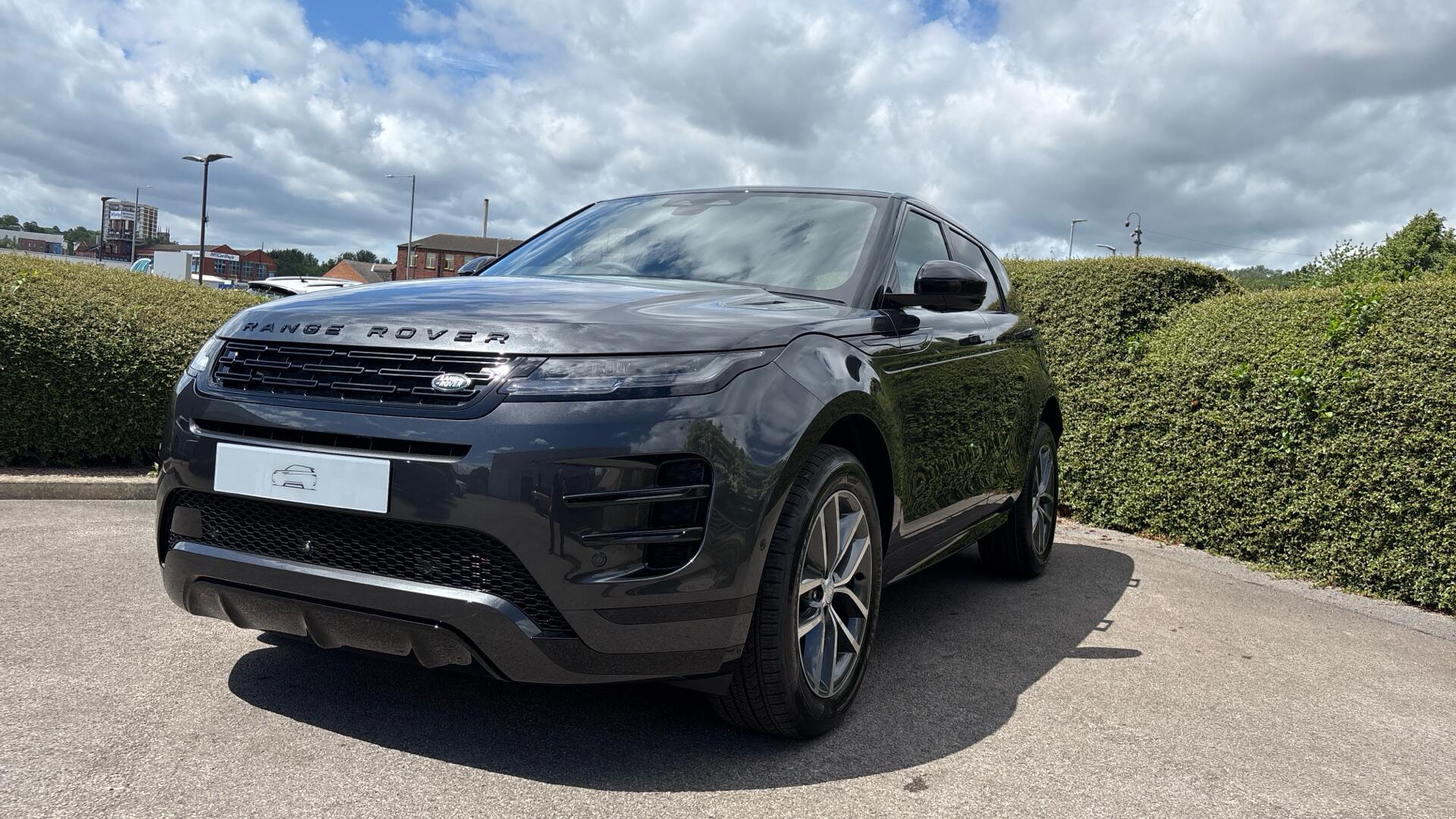 Land Rover Discovery Sport view 38