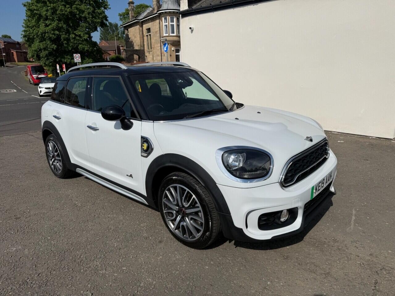 MINI Countryman view 9