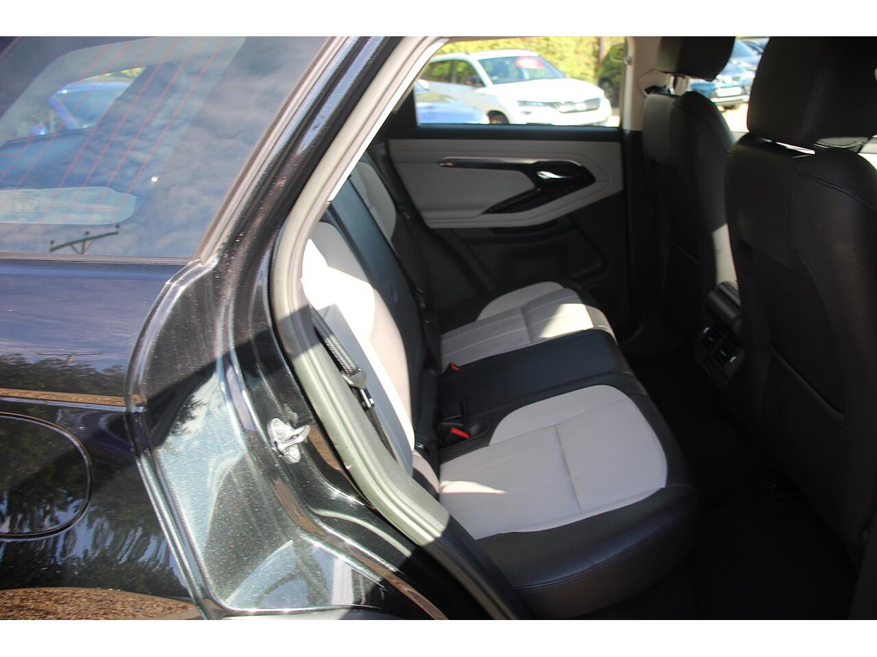 Land Rover Range Rover Evoque view 18