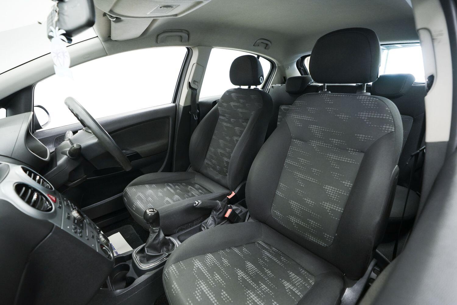 Vauxhall Corsa view 24
