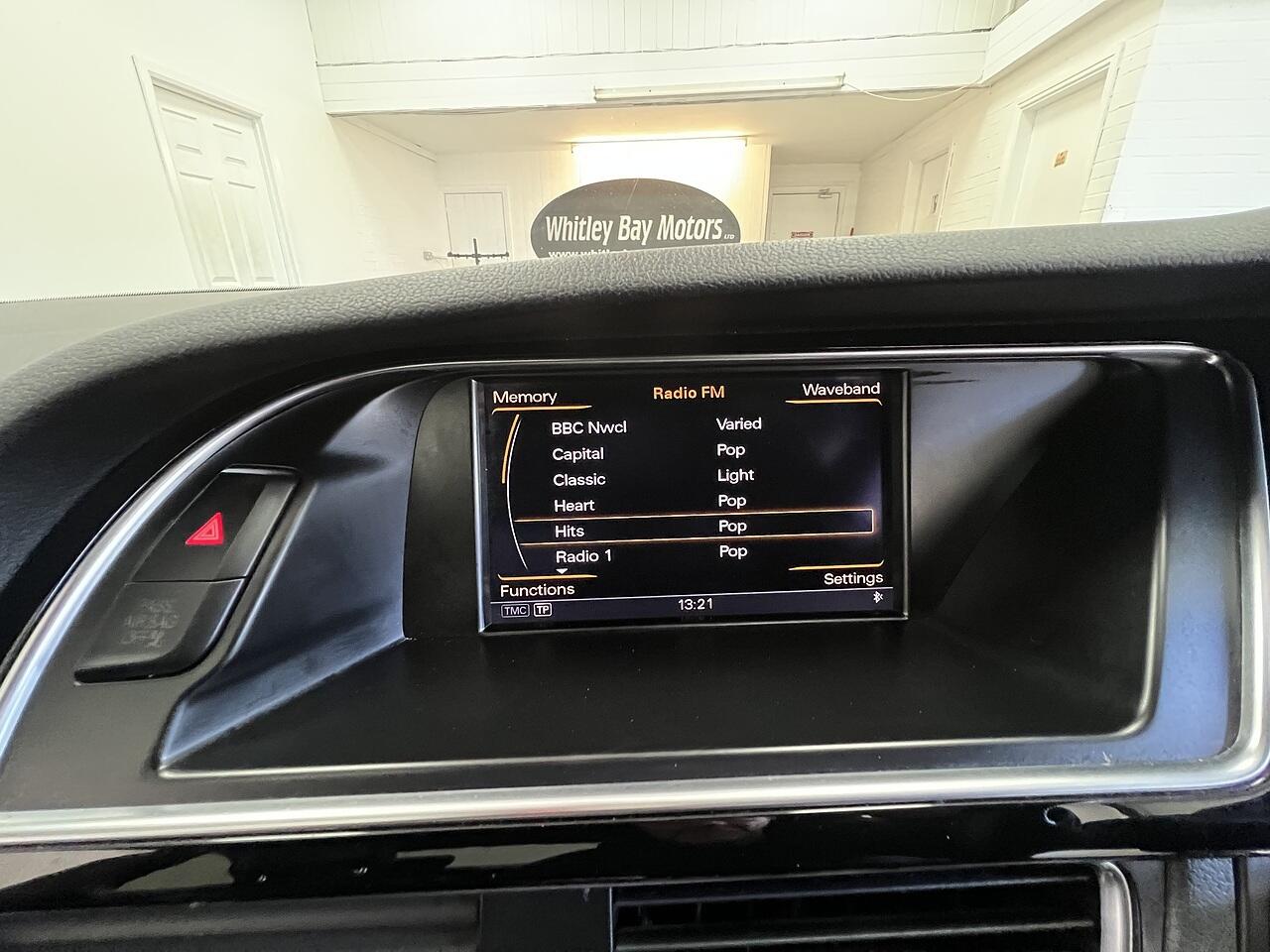 Audi A5 view 11