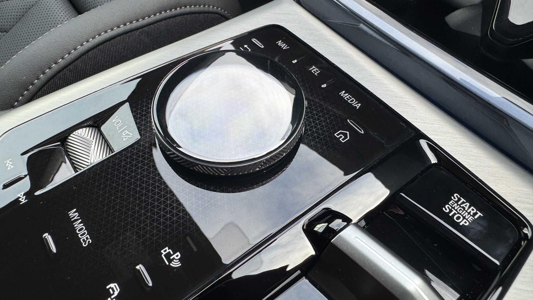 BMW X3 view 43
