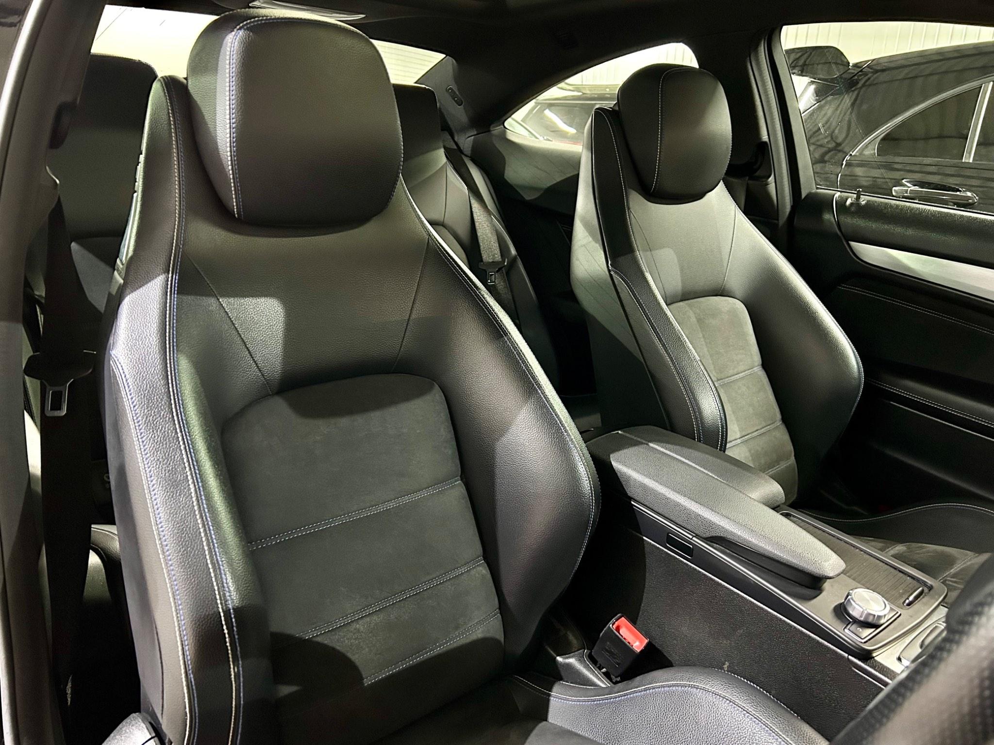 Mercedes-Benz C-Class view 14