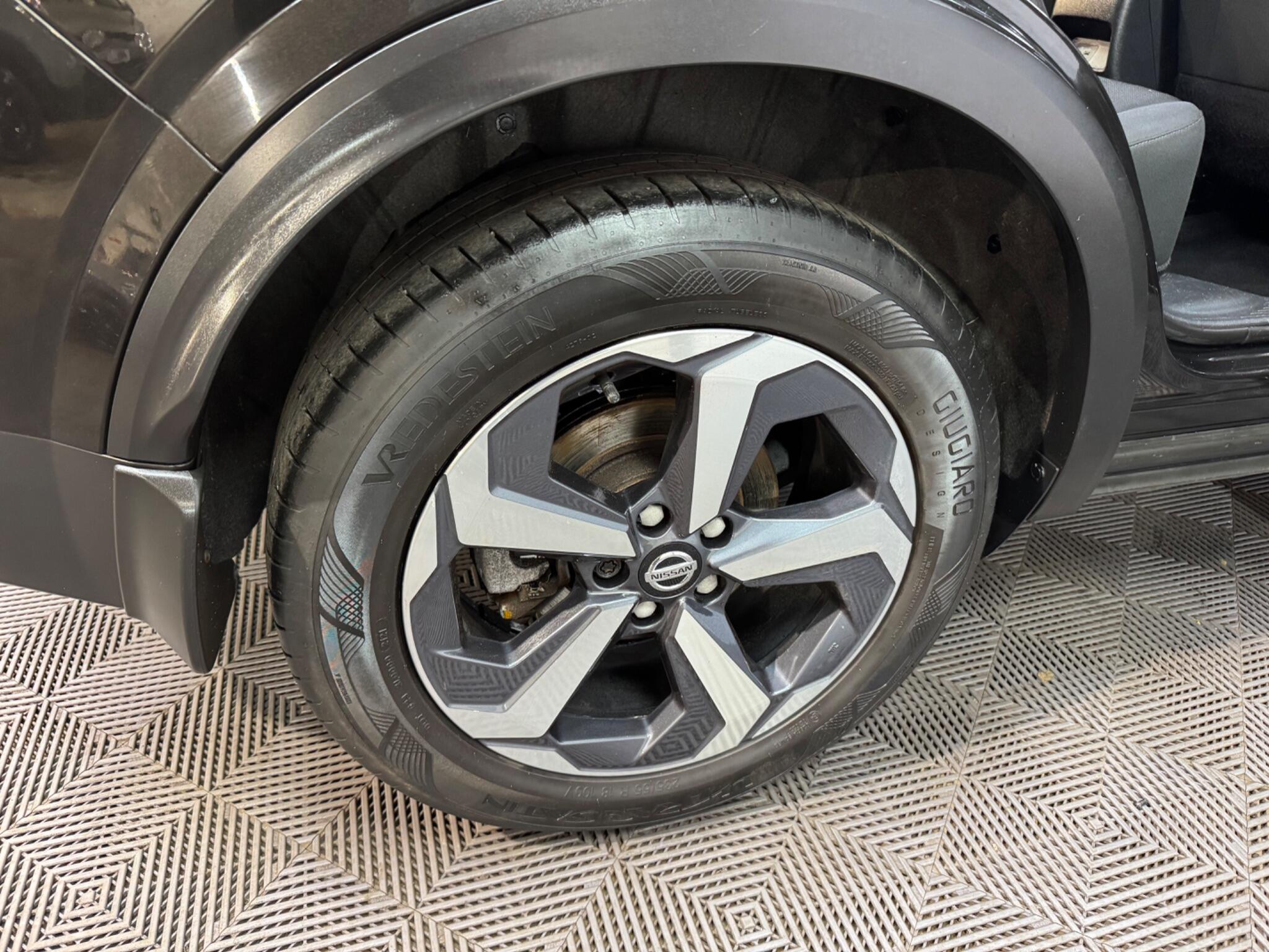 Nissan Qashqai view 19