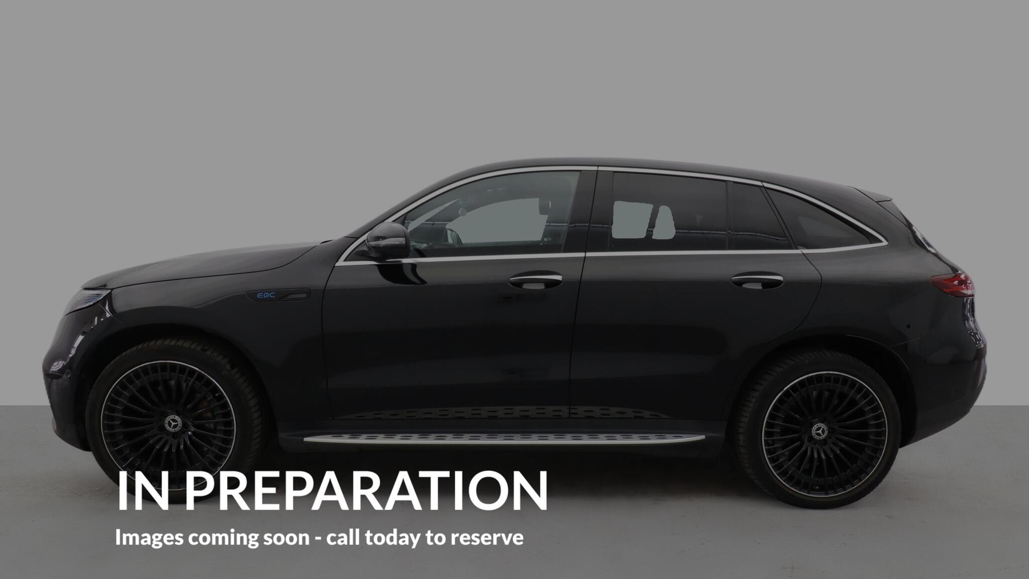 Mercedes-Benz EQC view 6
