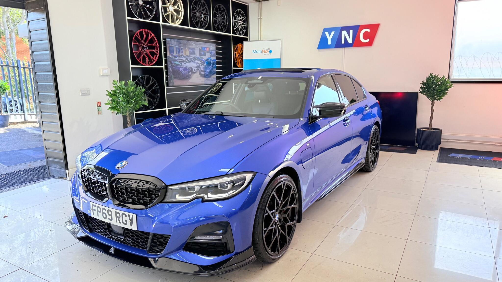 BMW 3 Series view 48