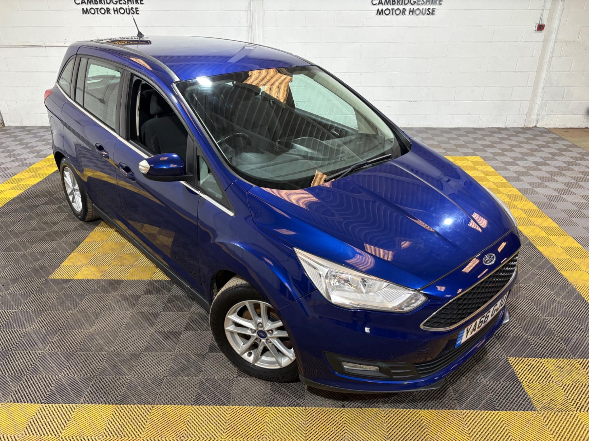 Ford Grand C-Max view 16