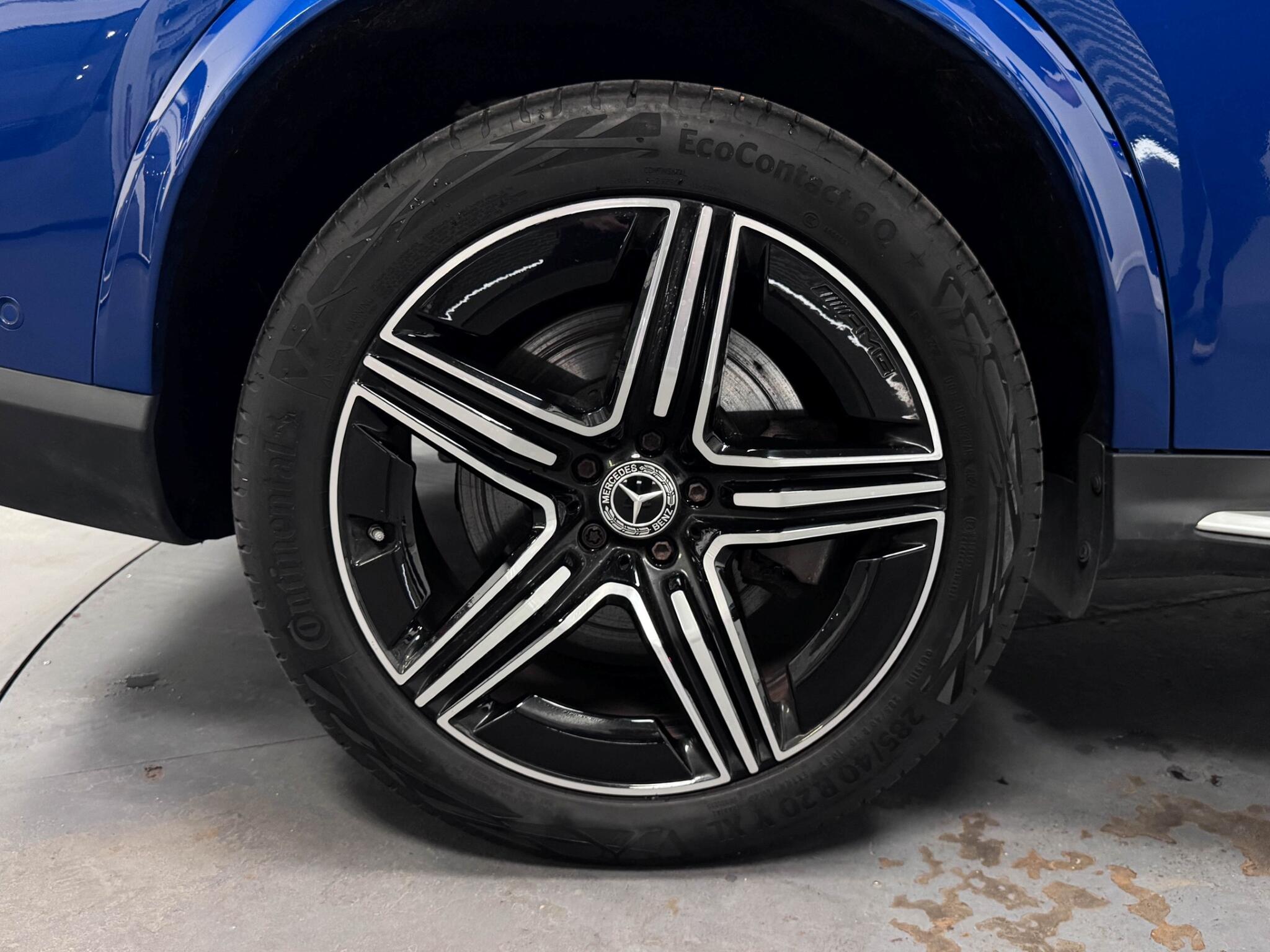 Mercedes-Benz GLC view 63