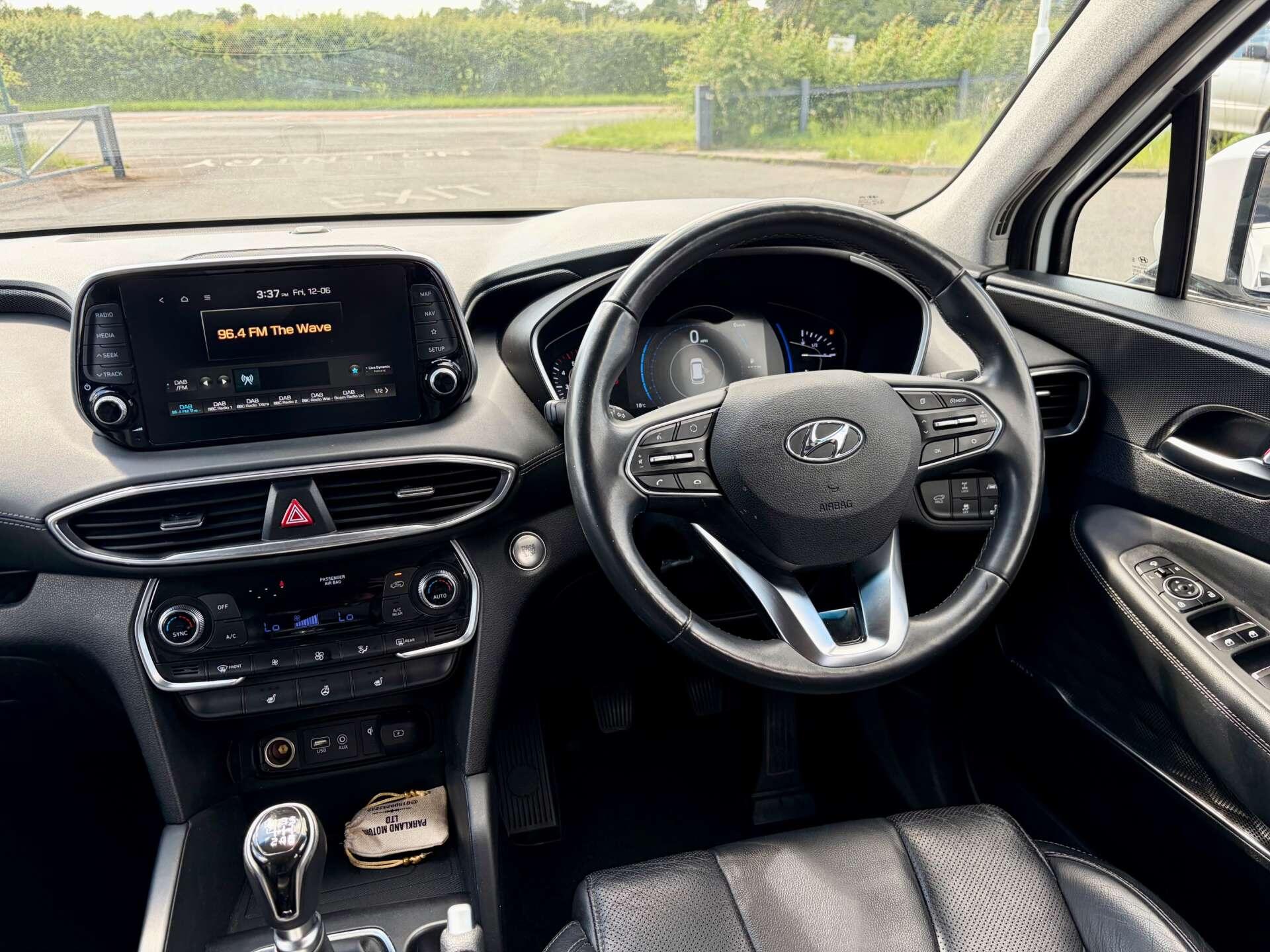 Hyundai Santa Fe view 2