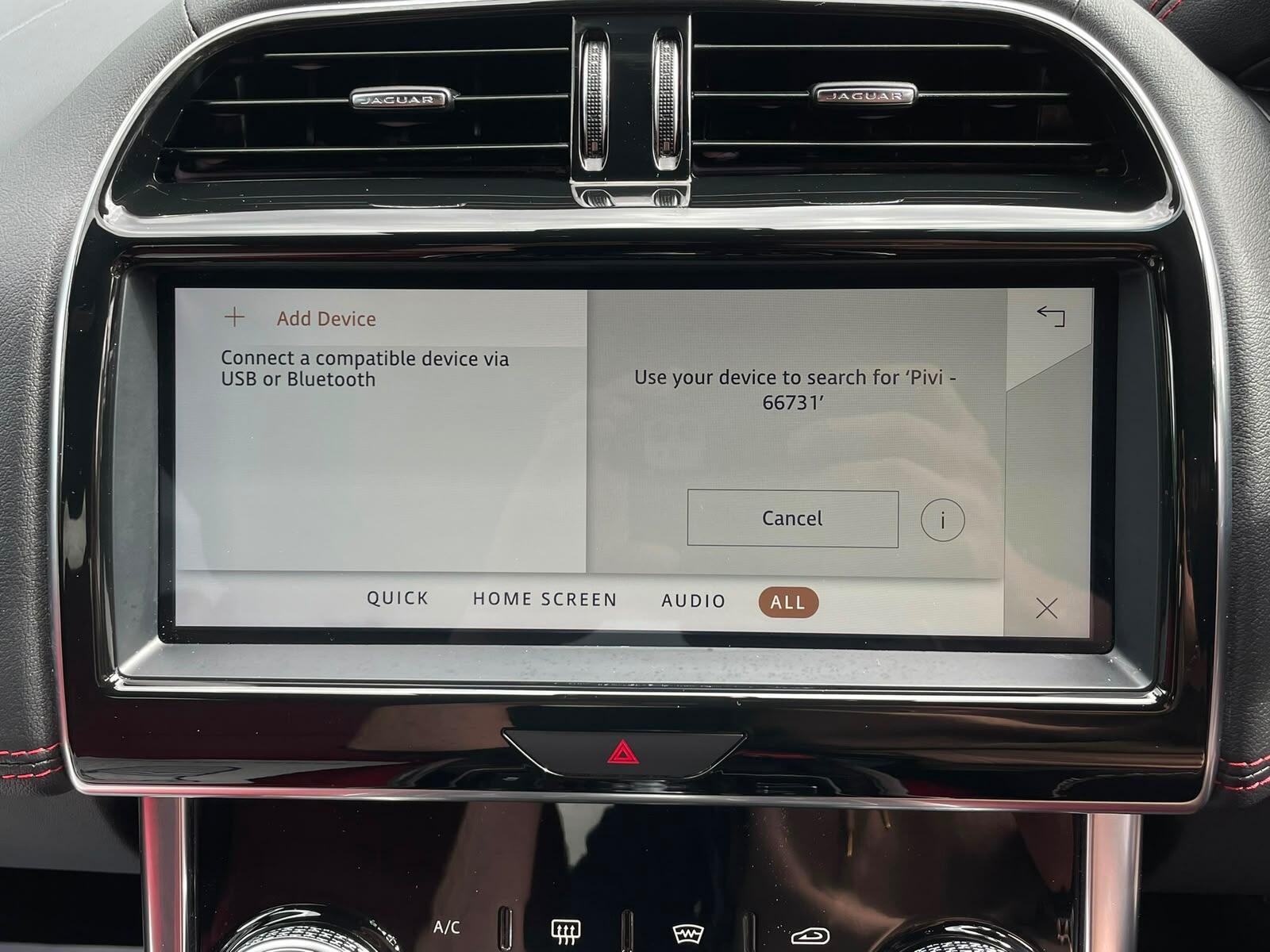 Jaguar XE view 32