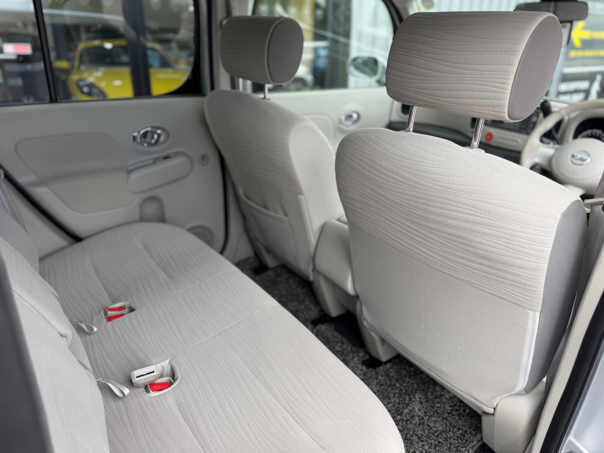 Nissan Cube view 42