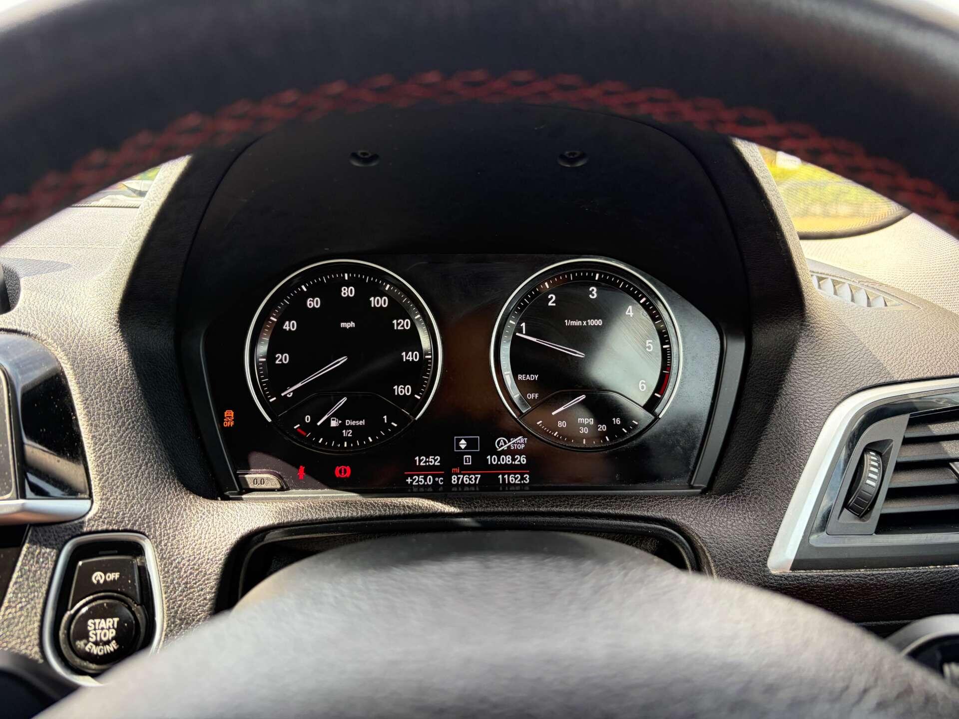 BMW 2 Series view 27