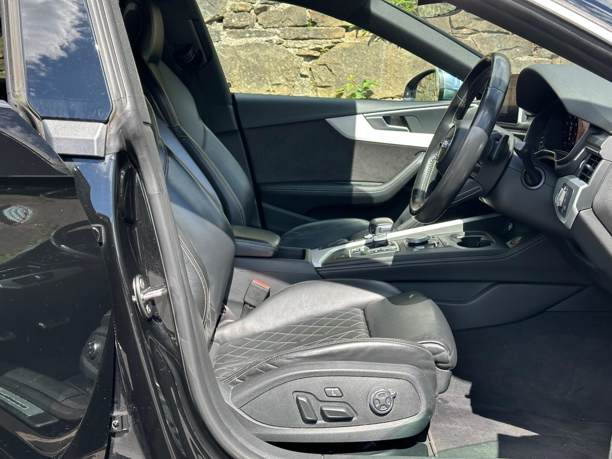 Audi S5 view 19