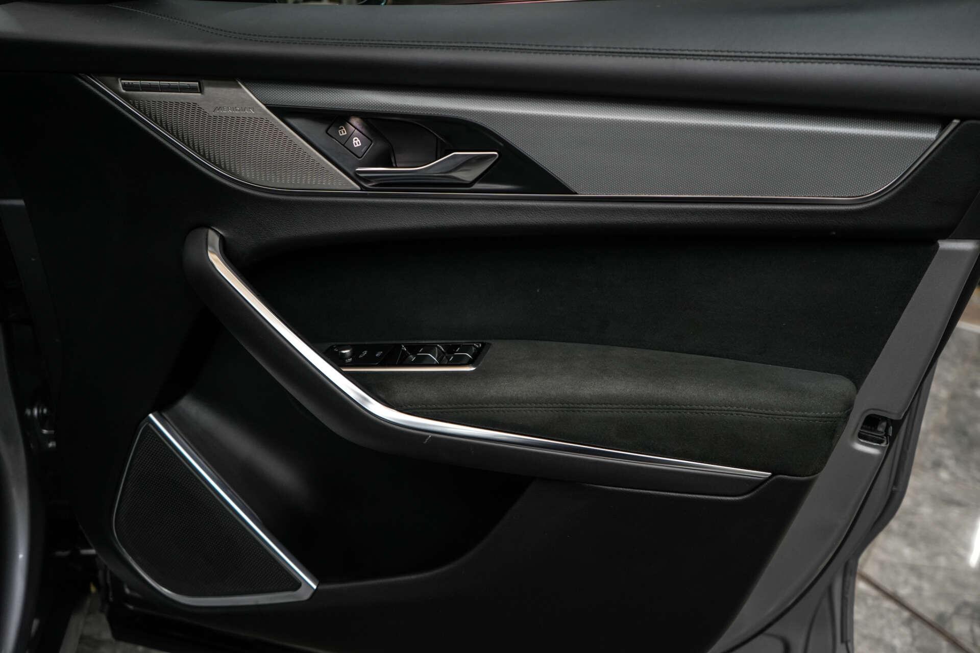 Jaguar F-Pace view 18