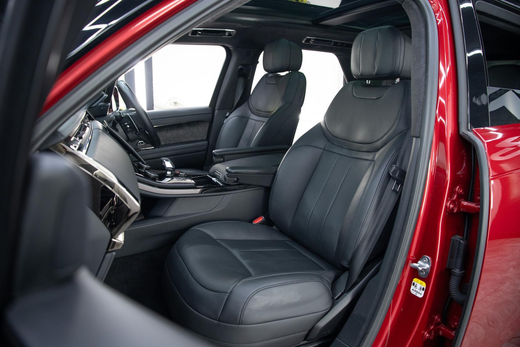 Land Rover Range Rover Sport view 8