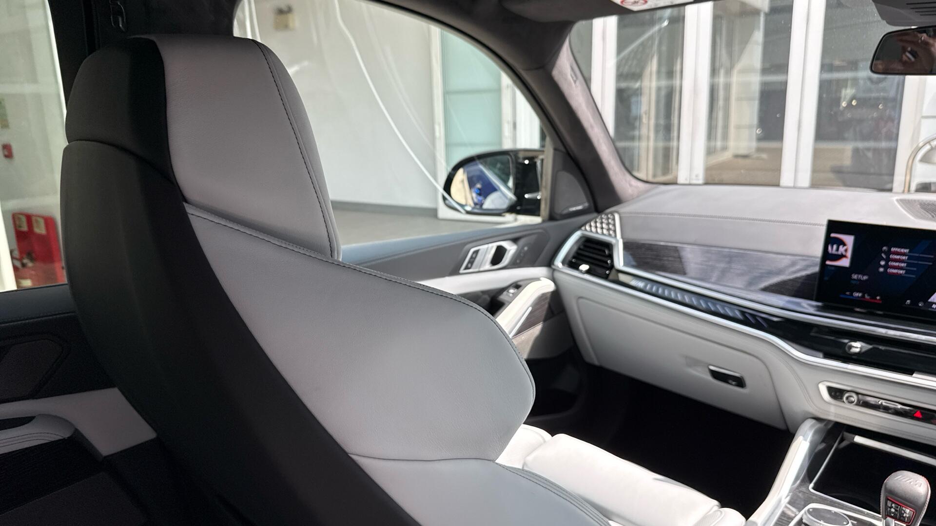 BMW X5 M view 37