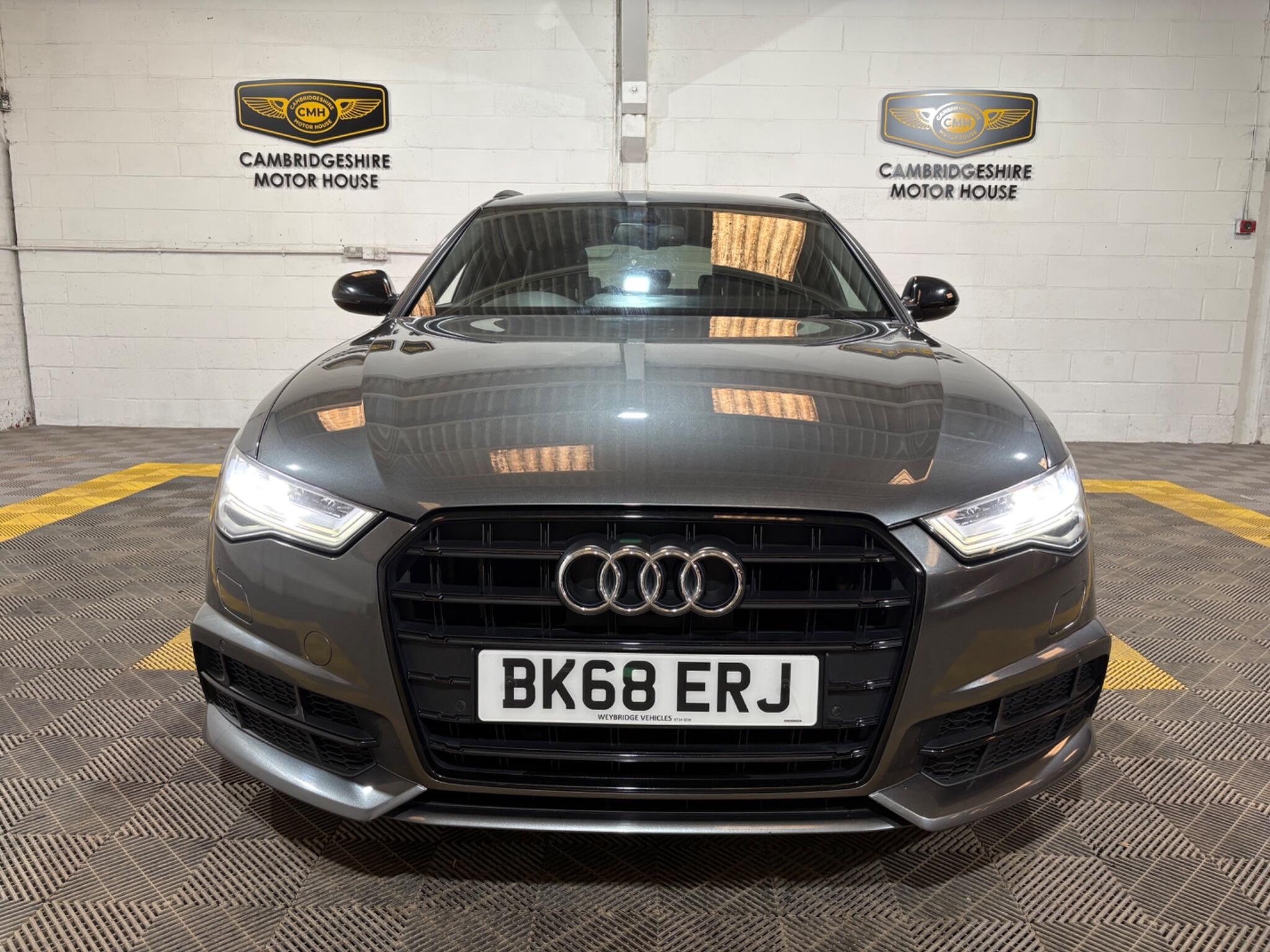 Audi A6 view 6