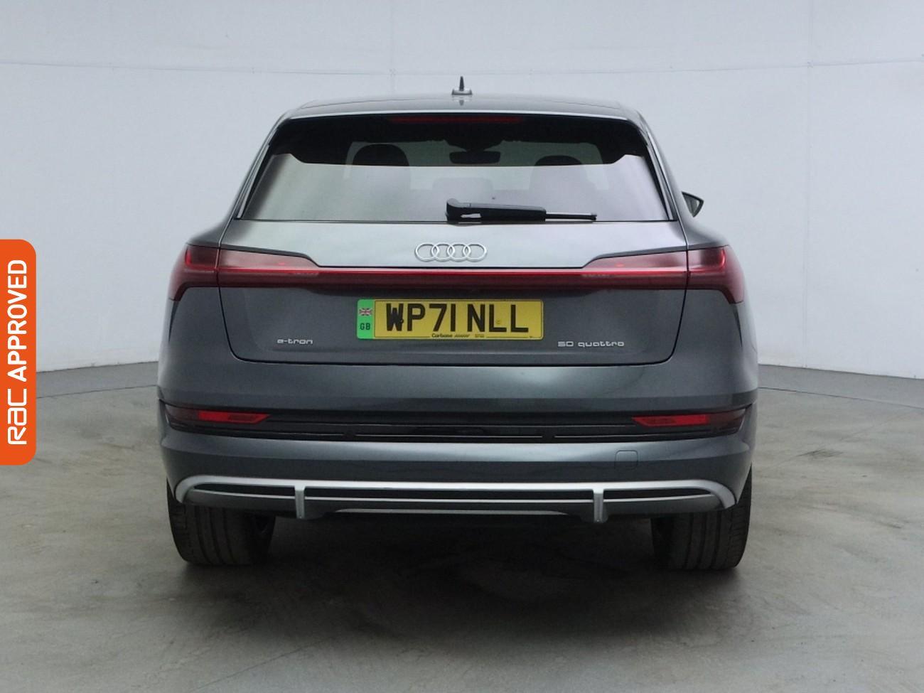 Audi E-Tron view 9