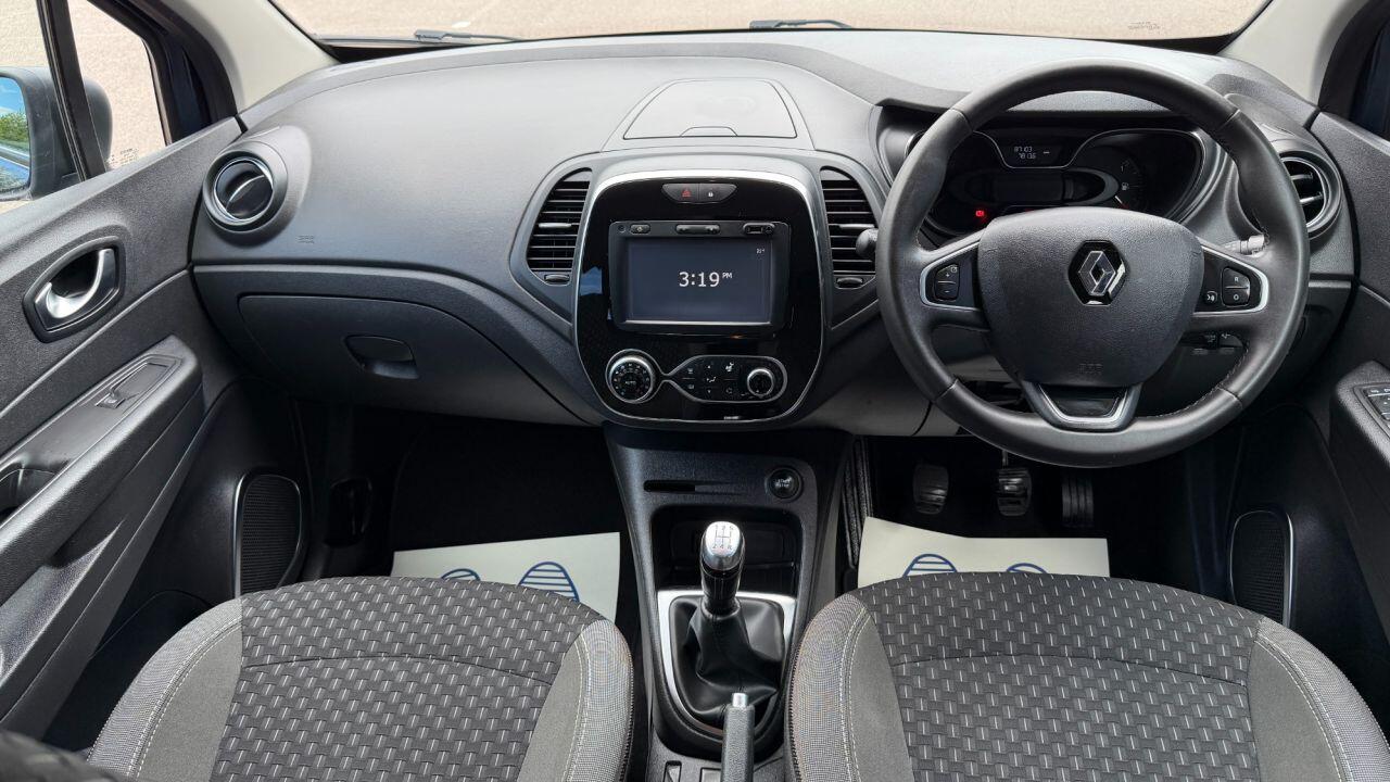 Renault Captur view 14
