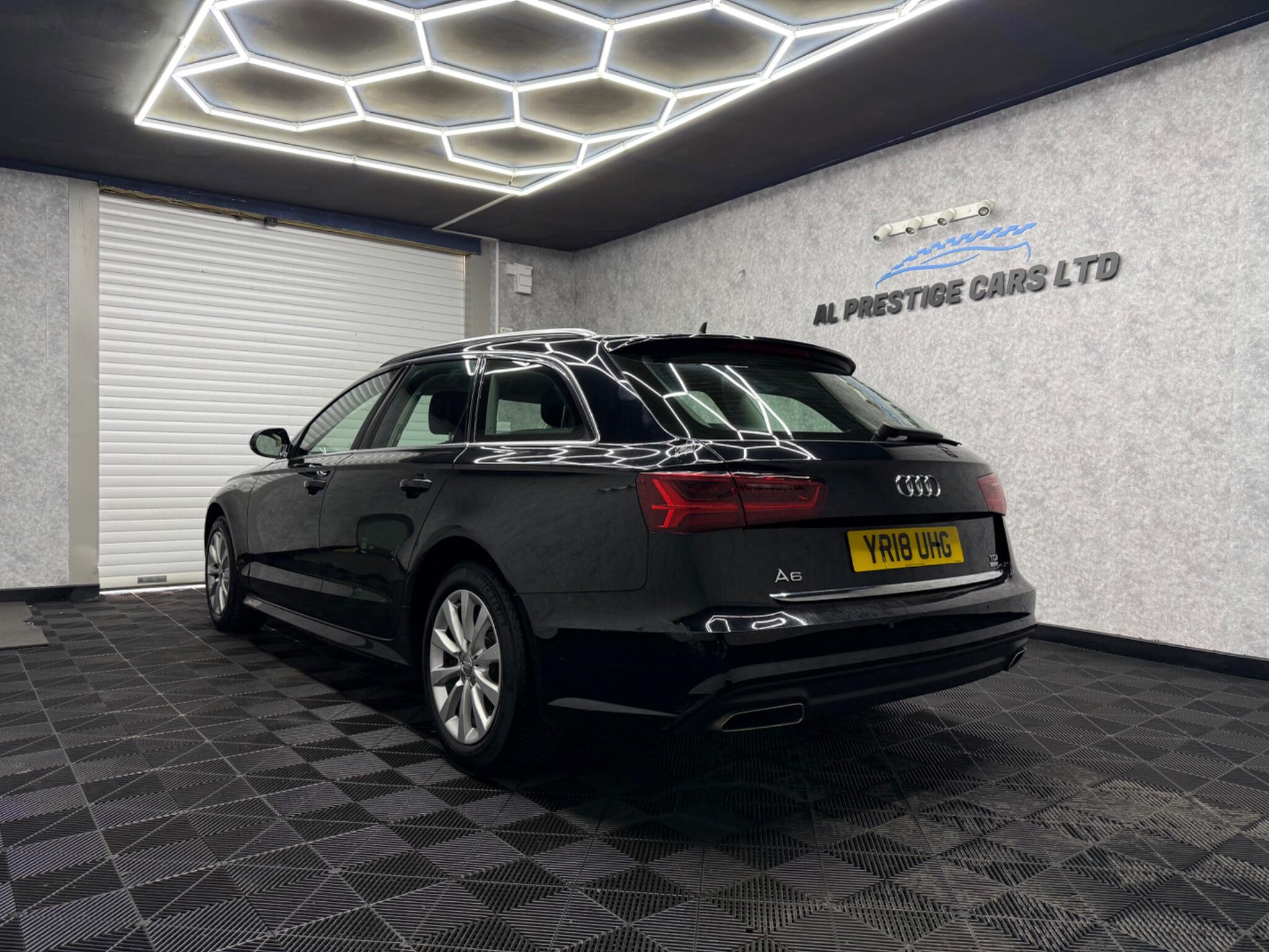 Audi A6 Avant view 7