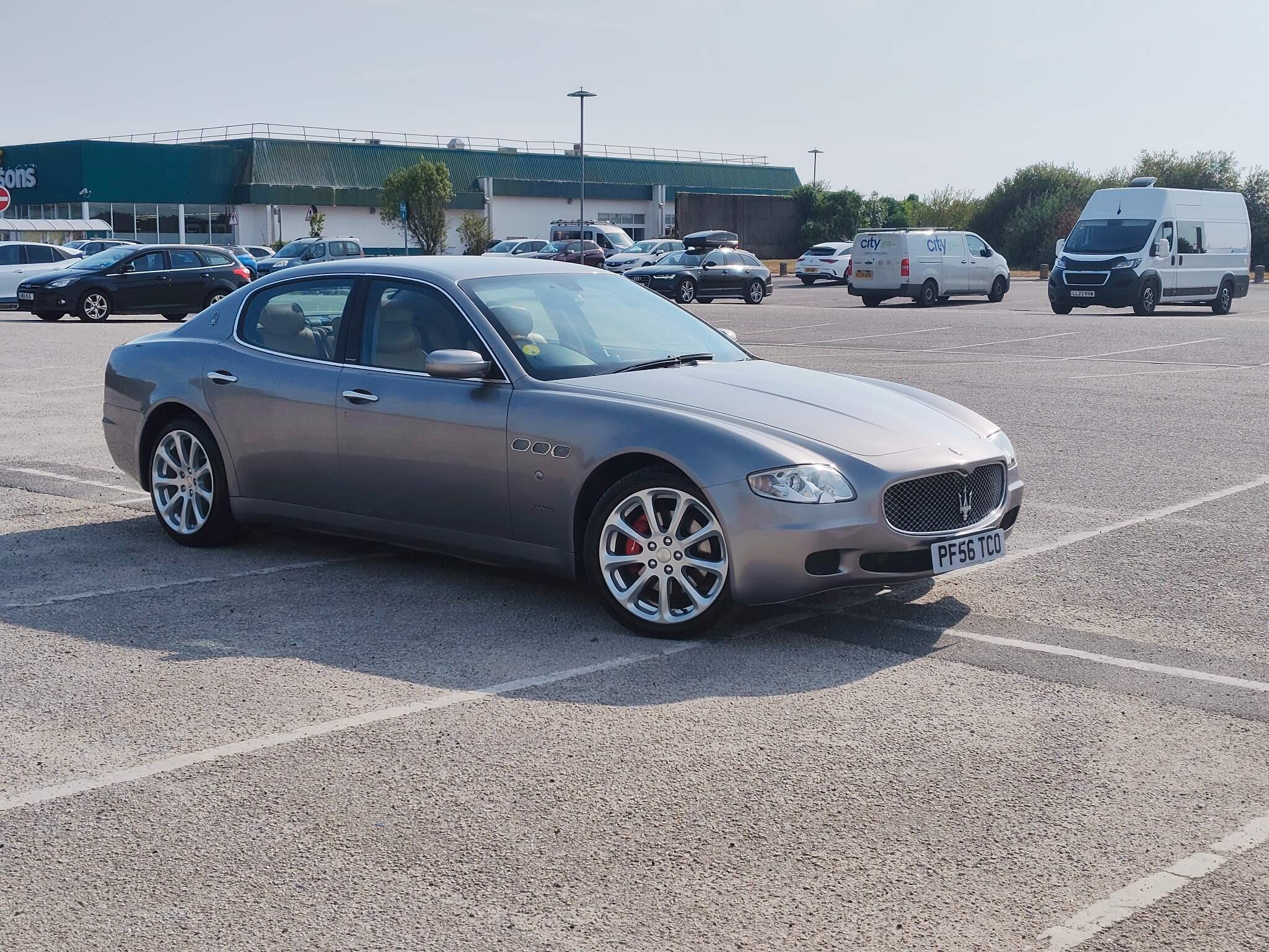 Maserati Quattroporte