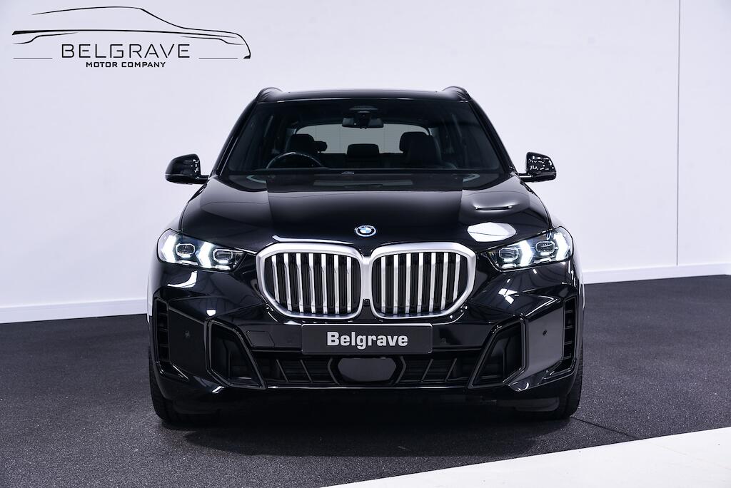 BMW X5 view 6