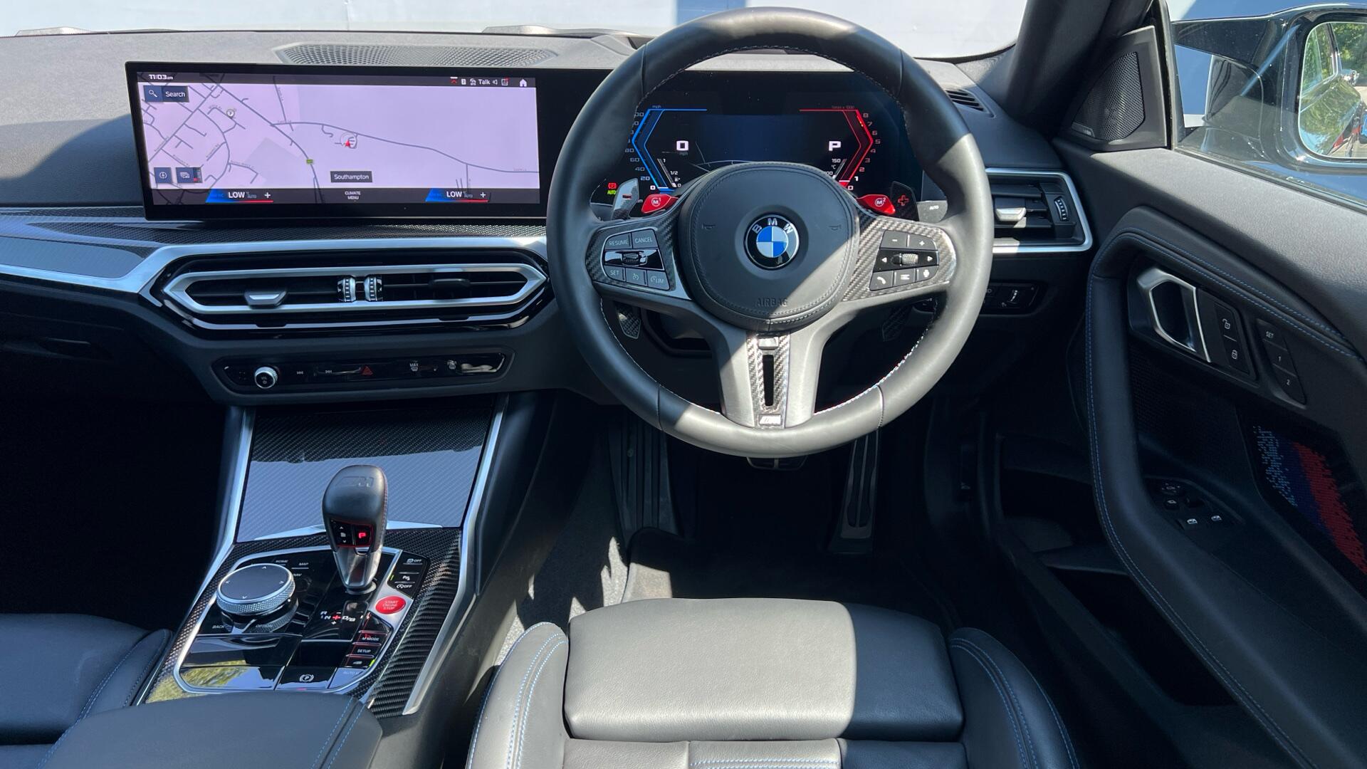 BMW M2 view 5