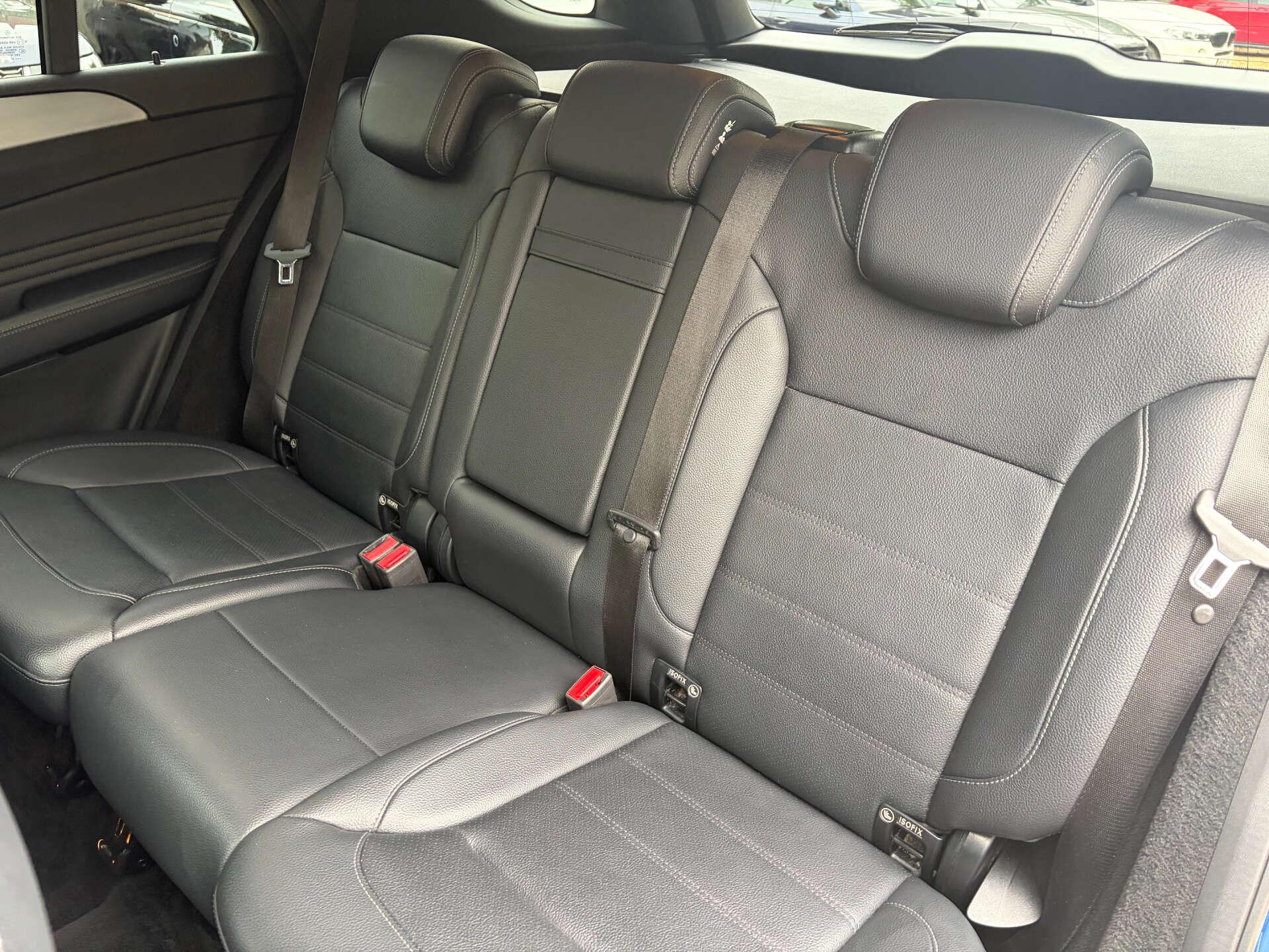 Mercedes-Benz Gle view 29