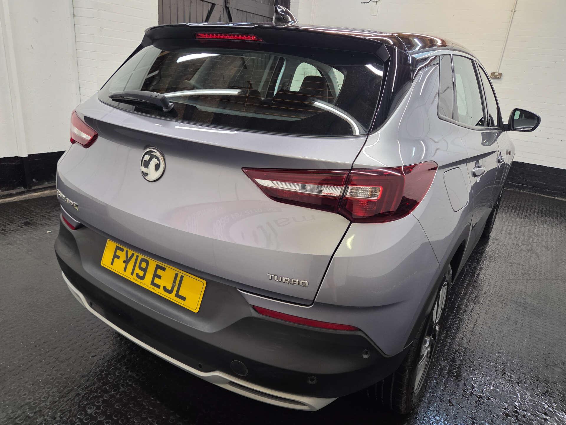 Vauxhall Grandland X view 7