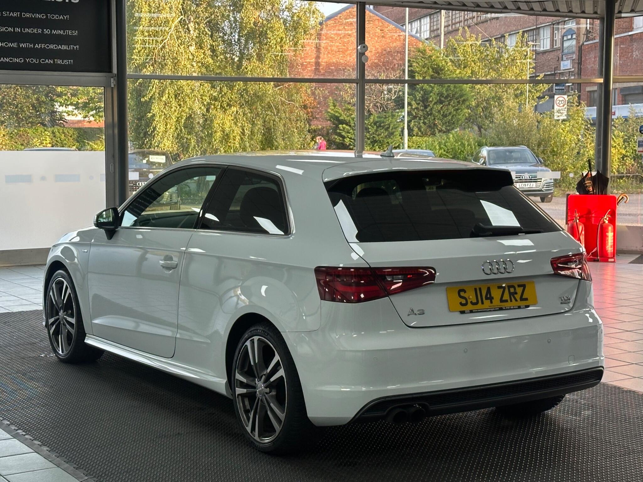 Audi A3 view 9