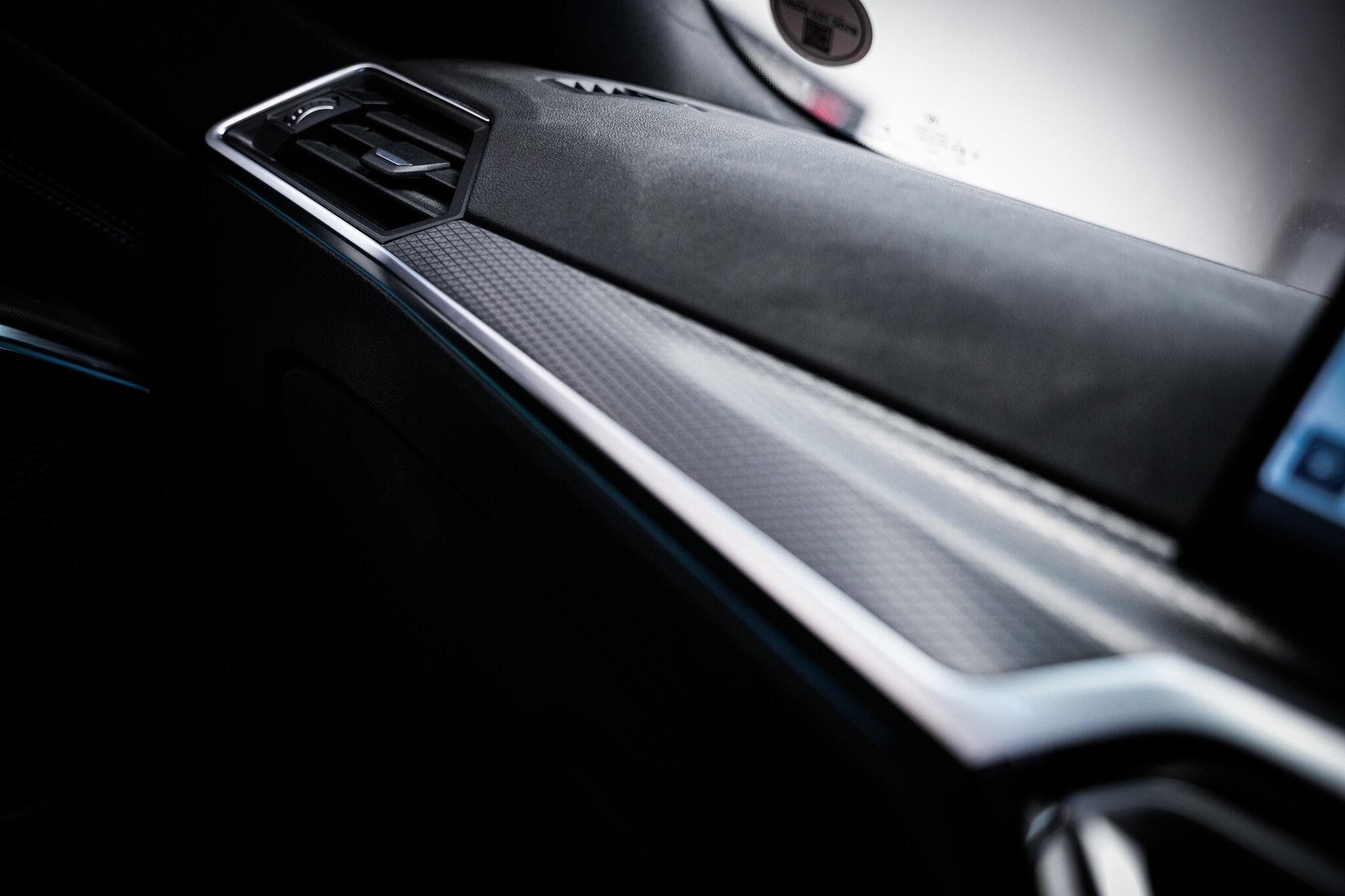 BMW 3 Series view 46