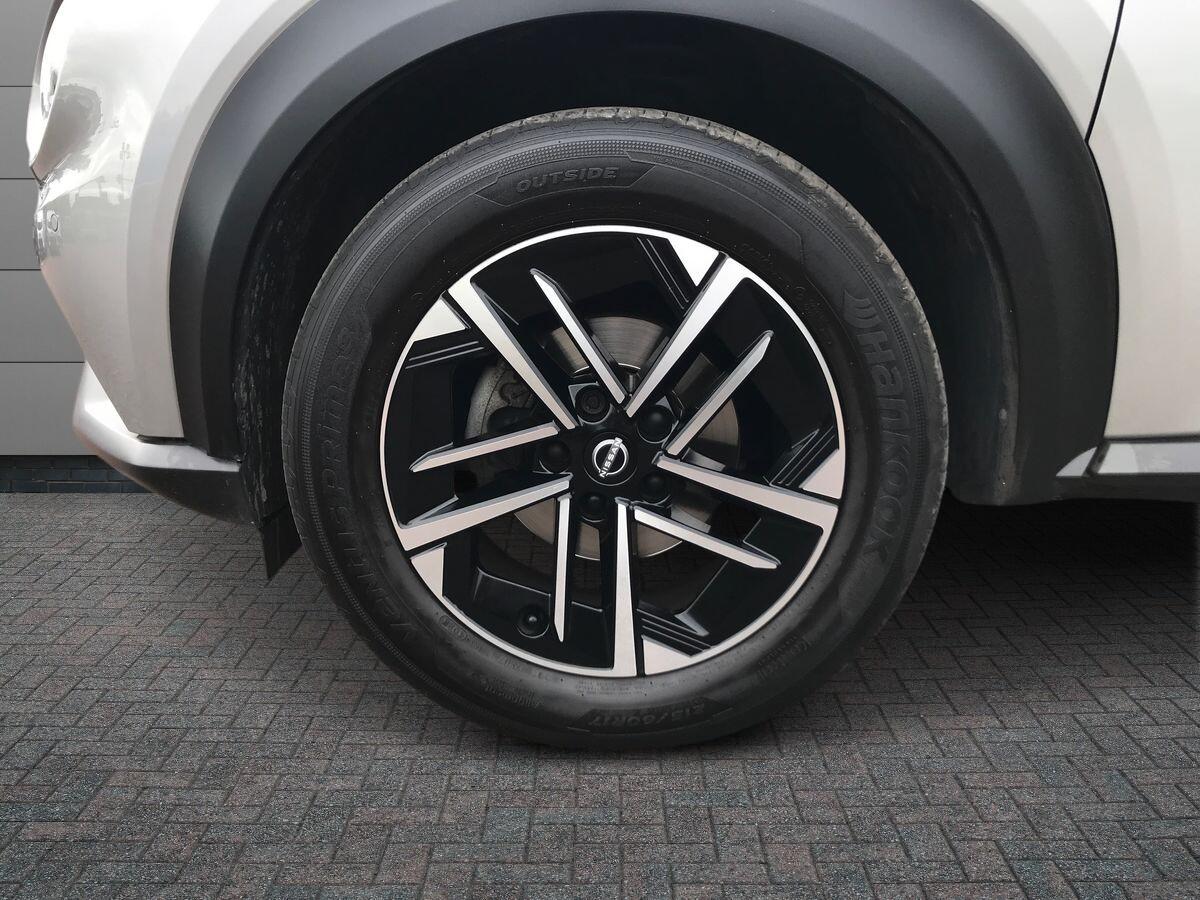 Nissan Juke view 12