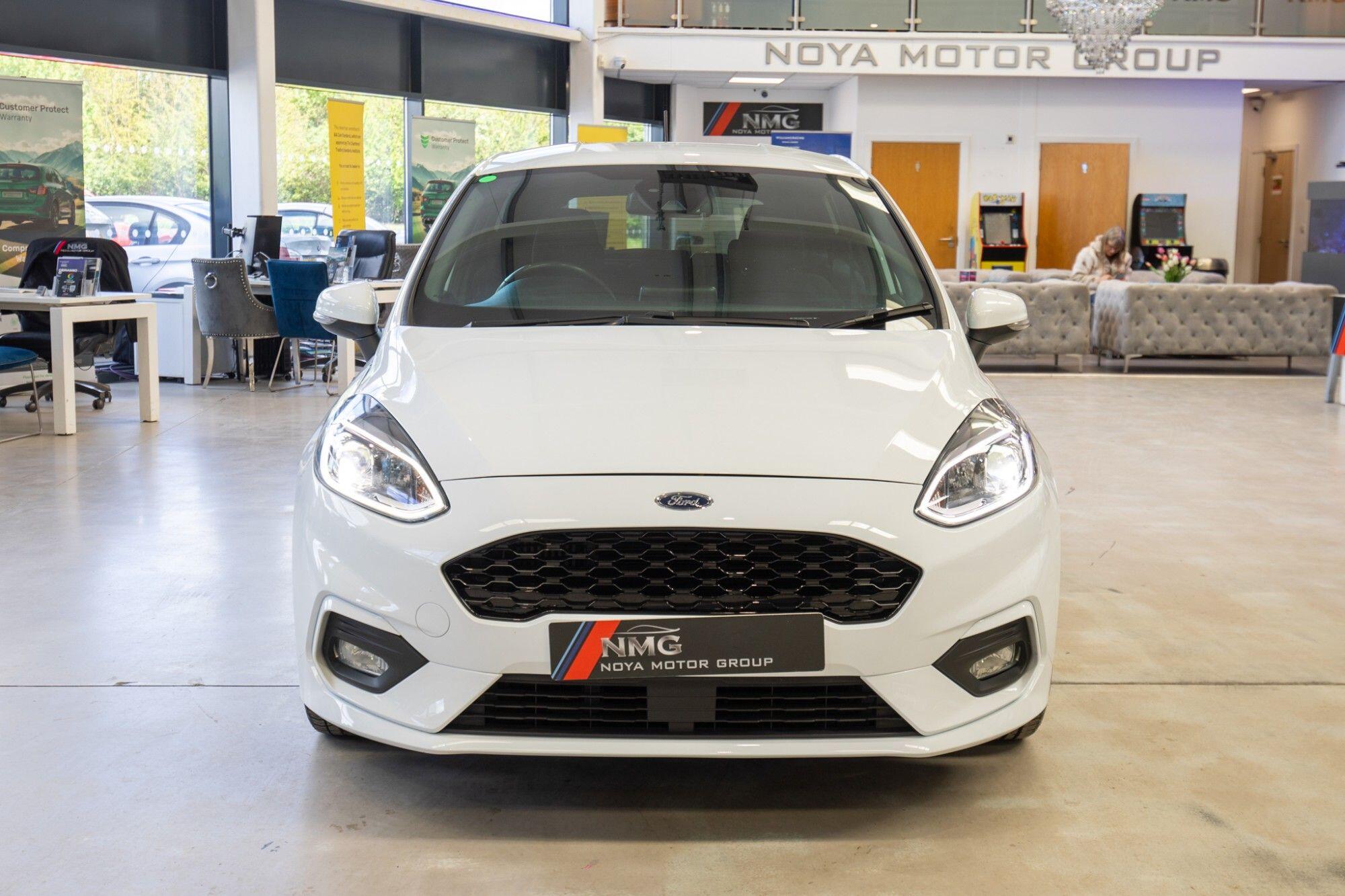 Ford Fiesta view 9