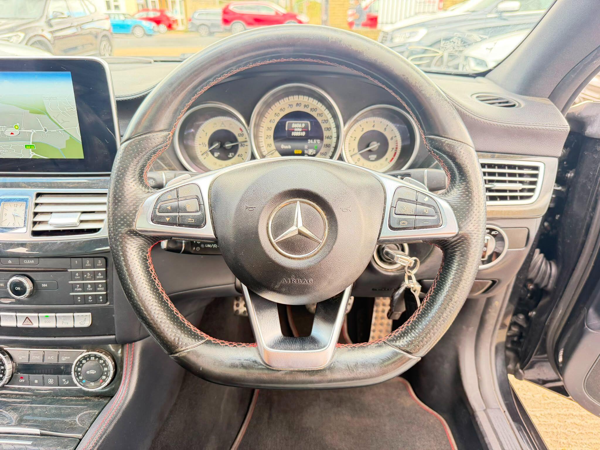 Mercedes-Benz CLS view 25