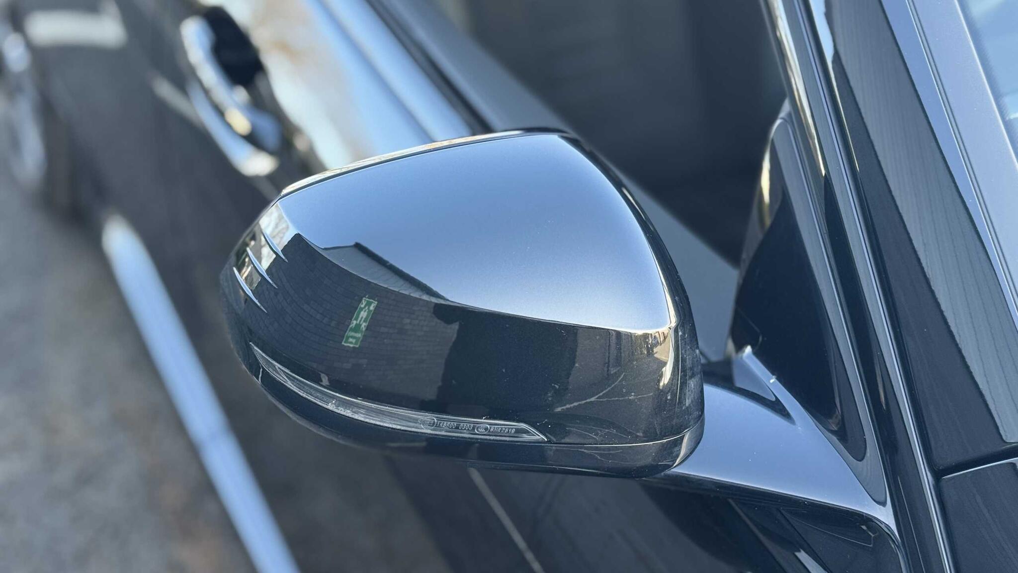 BMW 2 Series view 44